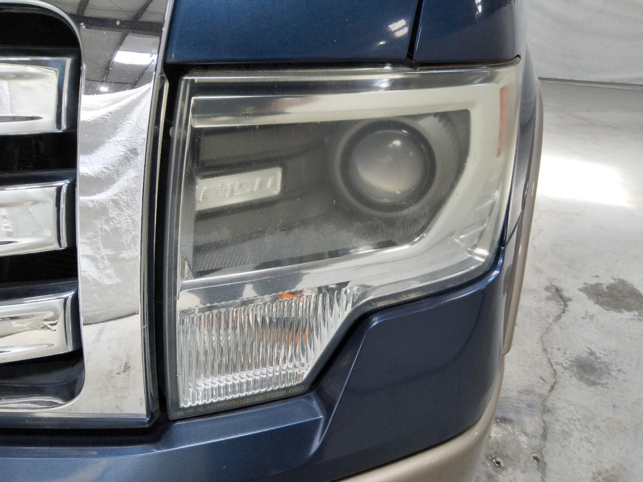 2013 Ford F150 Supercrew Blue vin: 1FTFW1ET1DKE42815 Damage: Left Head Lamp, Faded, Repair Required