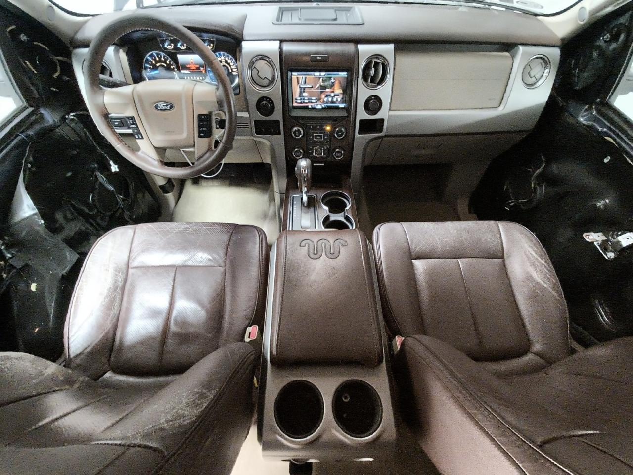 2013 Ford F150 Supercrew Blue vin: 1FTFW1ET1DKE42815 Damage: Left Front Door Moulding, Missing, Replacement Required