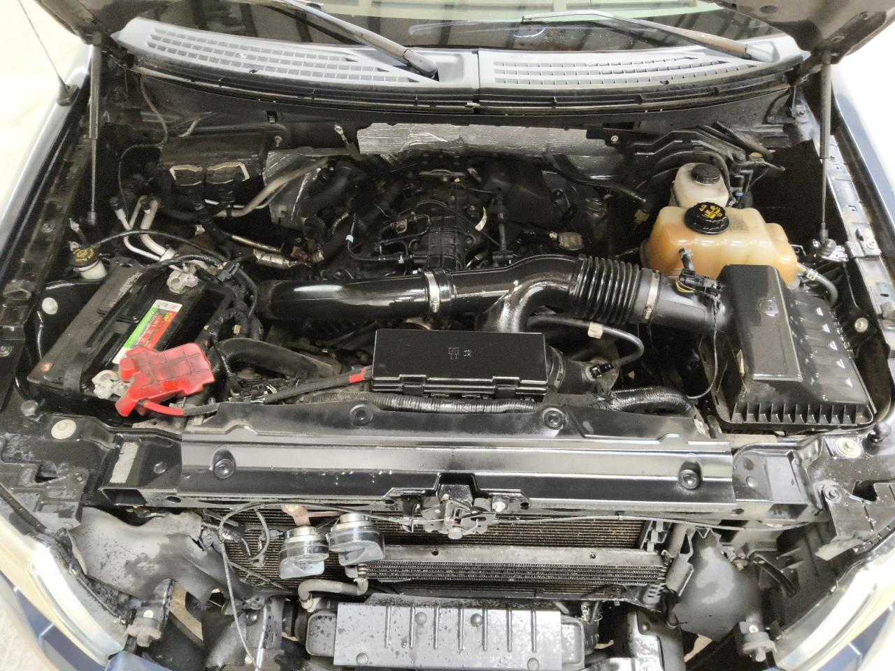 2013 Ford F150 Supercrew Blue vin: 1FTFW1ET1DKE42815 Damage: Upper Engine, Loose, Repair Required