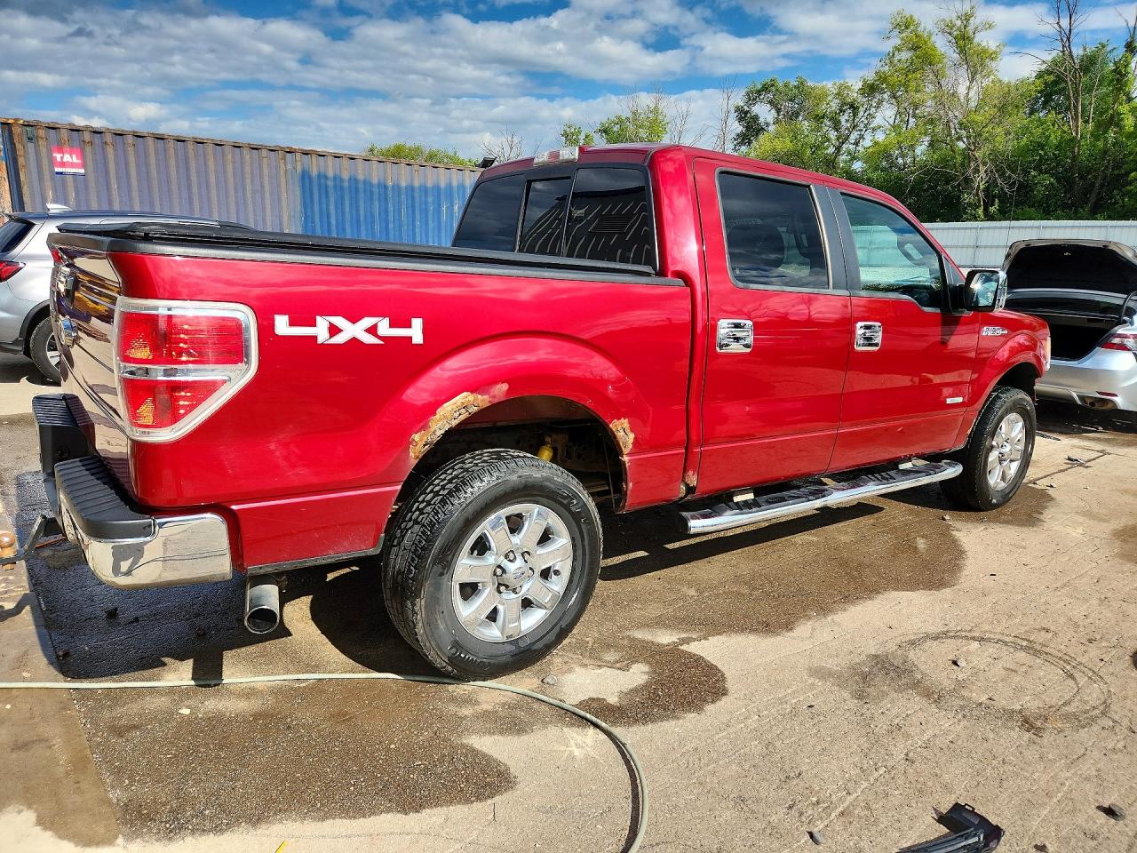2013 Ford F150 Supercrew Red vin: 1FTFW1ET1DKF55356