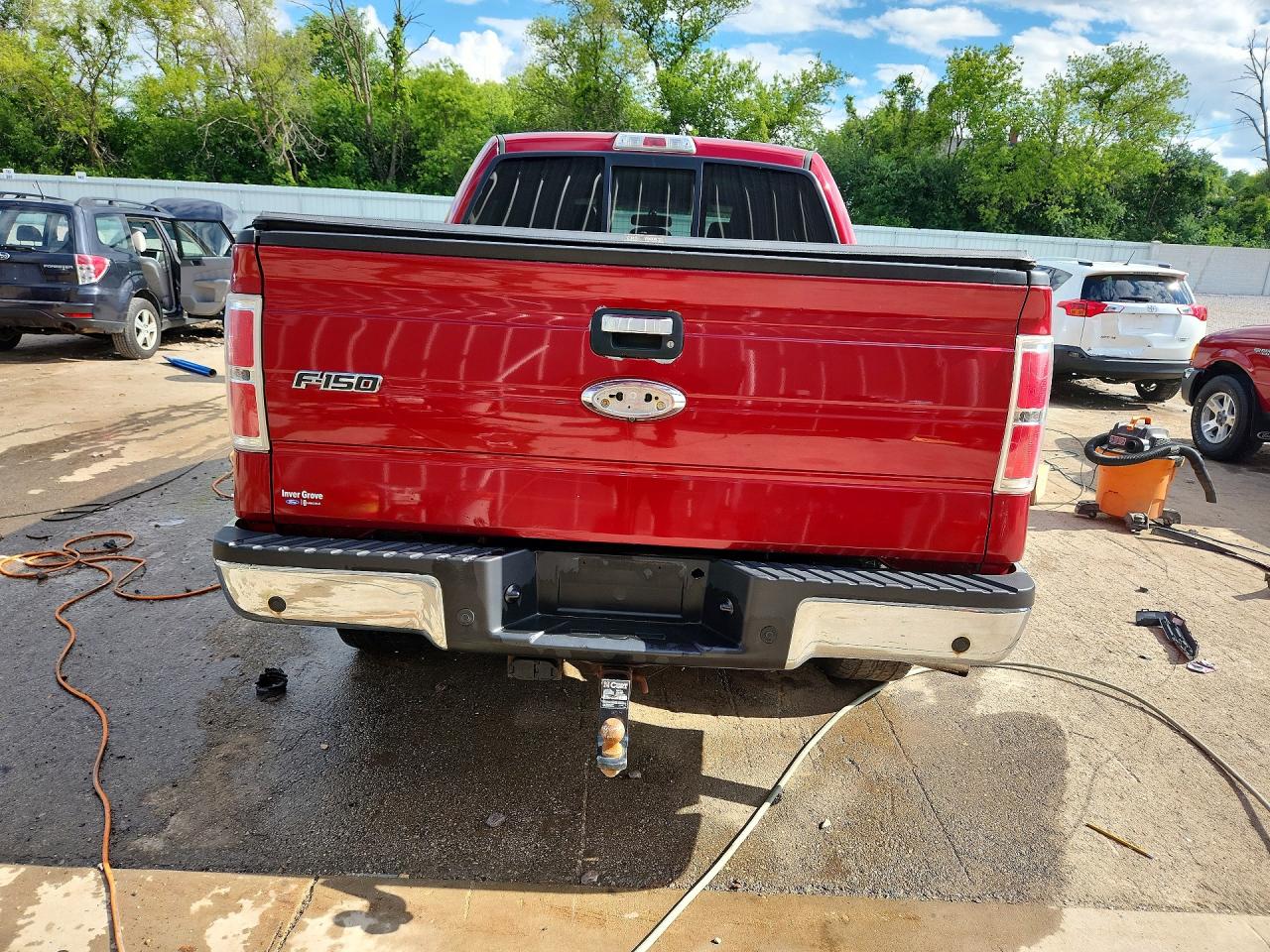 2013 Ford F150 Supercrew Red vin: 1FTFW1ET1DKF55356