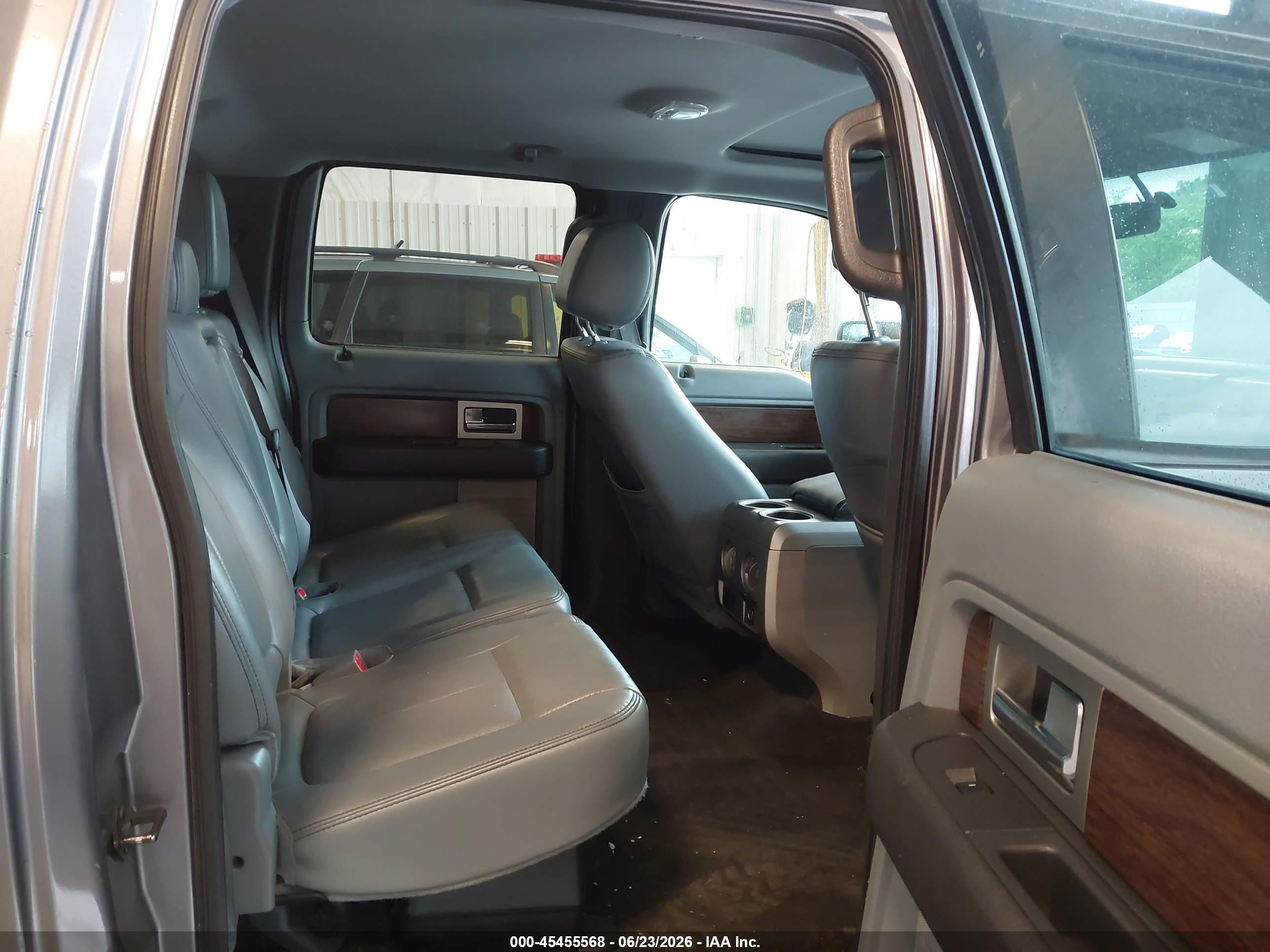 2014 Ford F-150 Lariat Gray vin: 1FTFW1ET1EFB24378