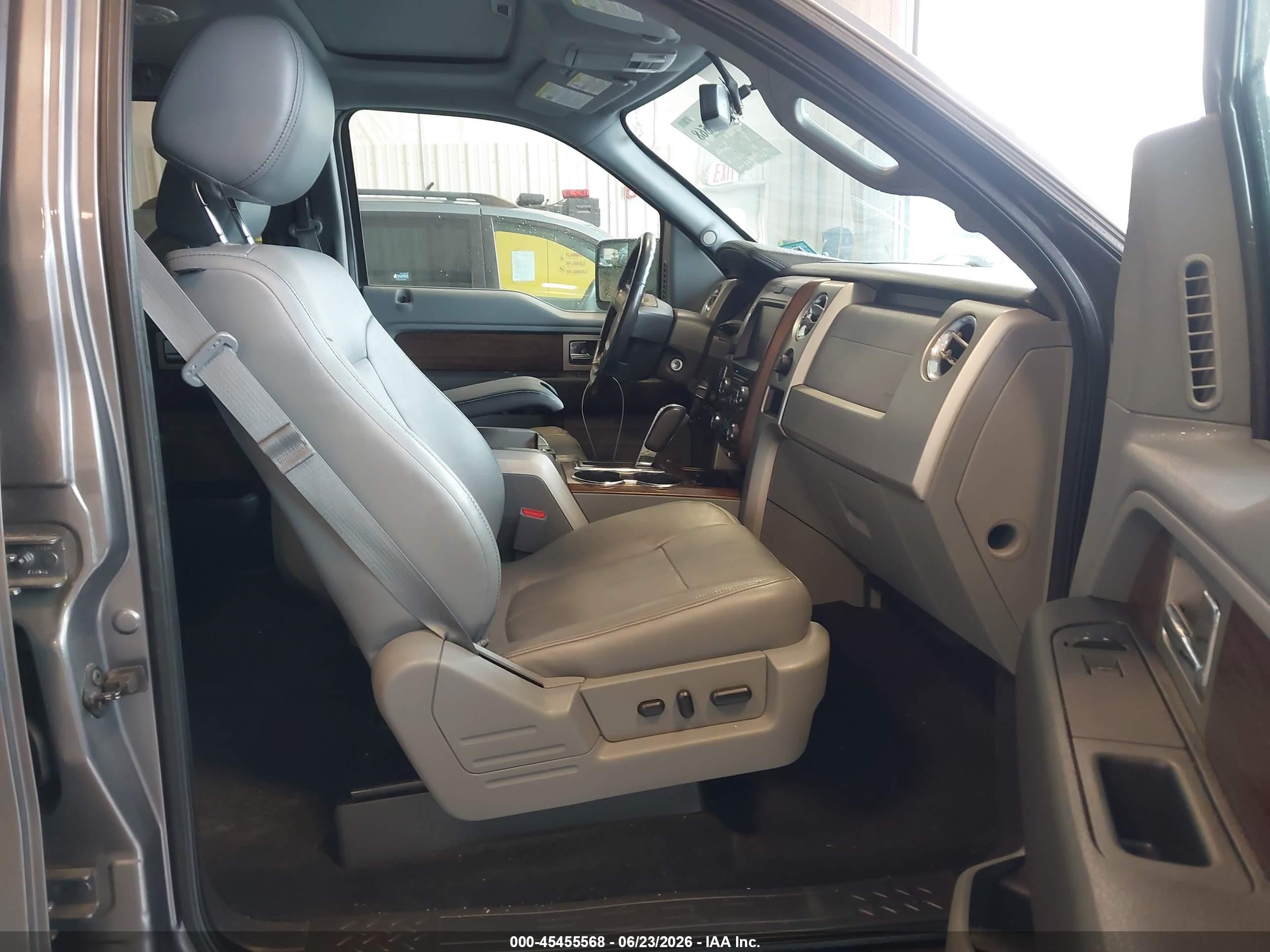 2014 Ford F-150 Lariat Gray vin: 1FTFW1ET1EFB24378