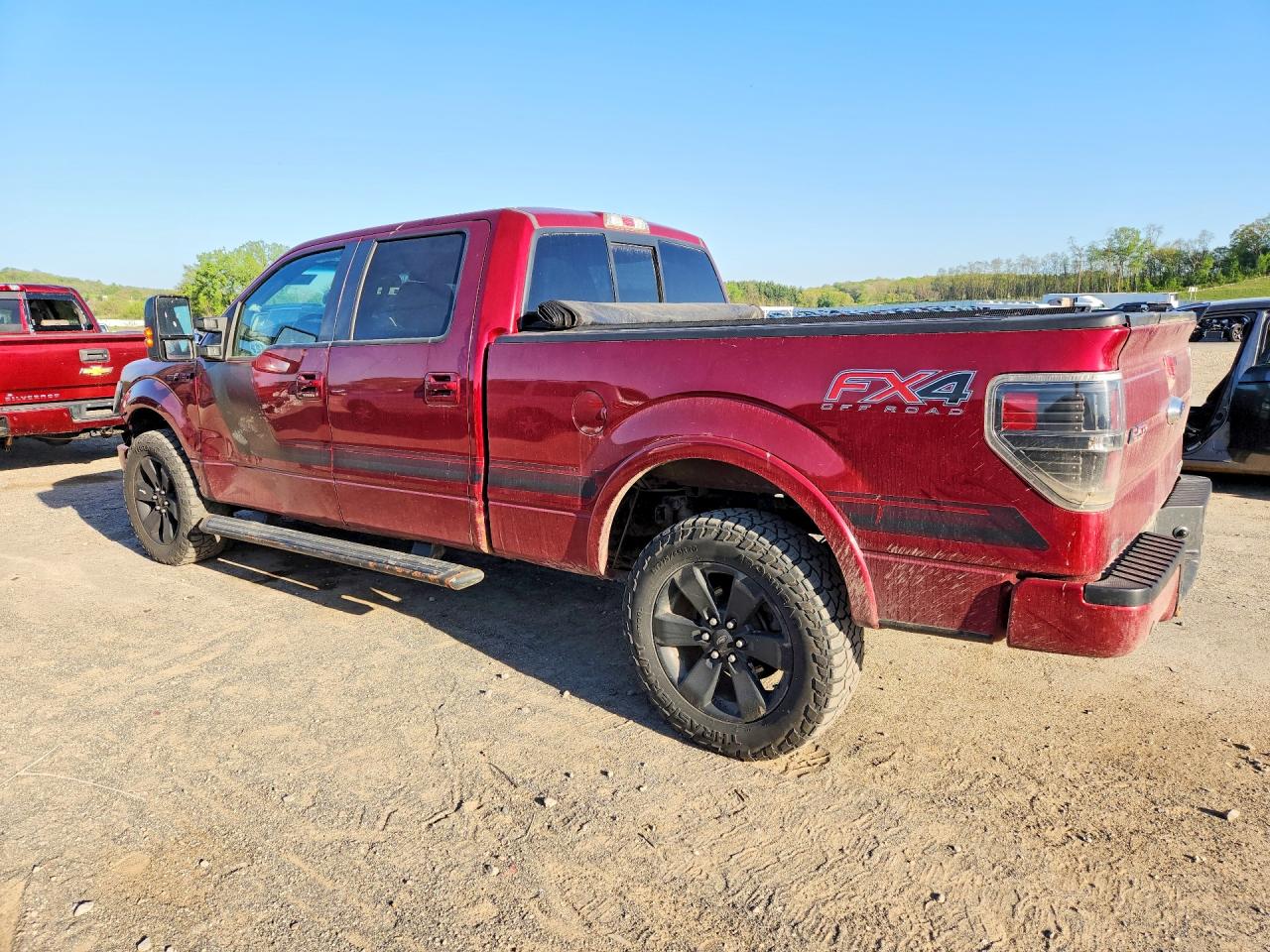 2014 Ford F150 Supercrew Red vin: 1FTFW1ET1EFC36288