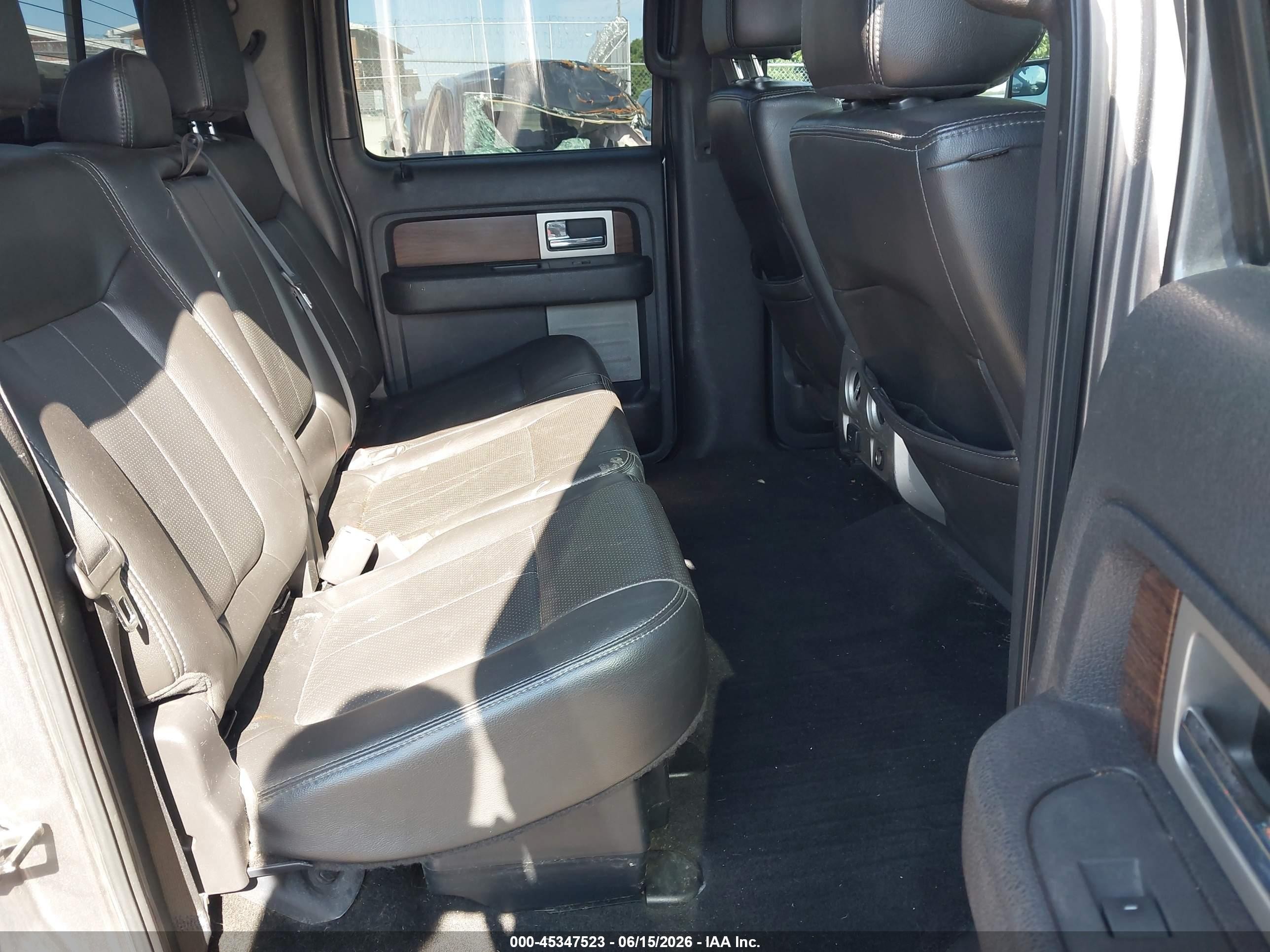2014 Ford F-150 Lariat Серый vin: 1FTFW1ET1EKD24300