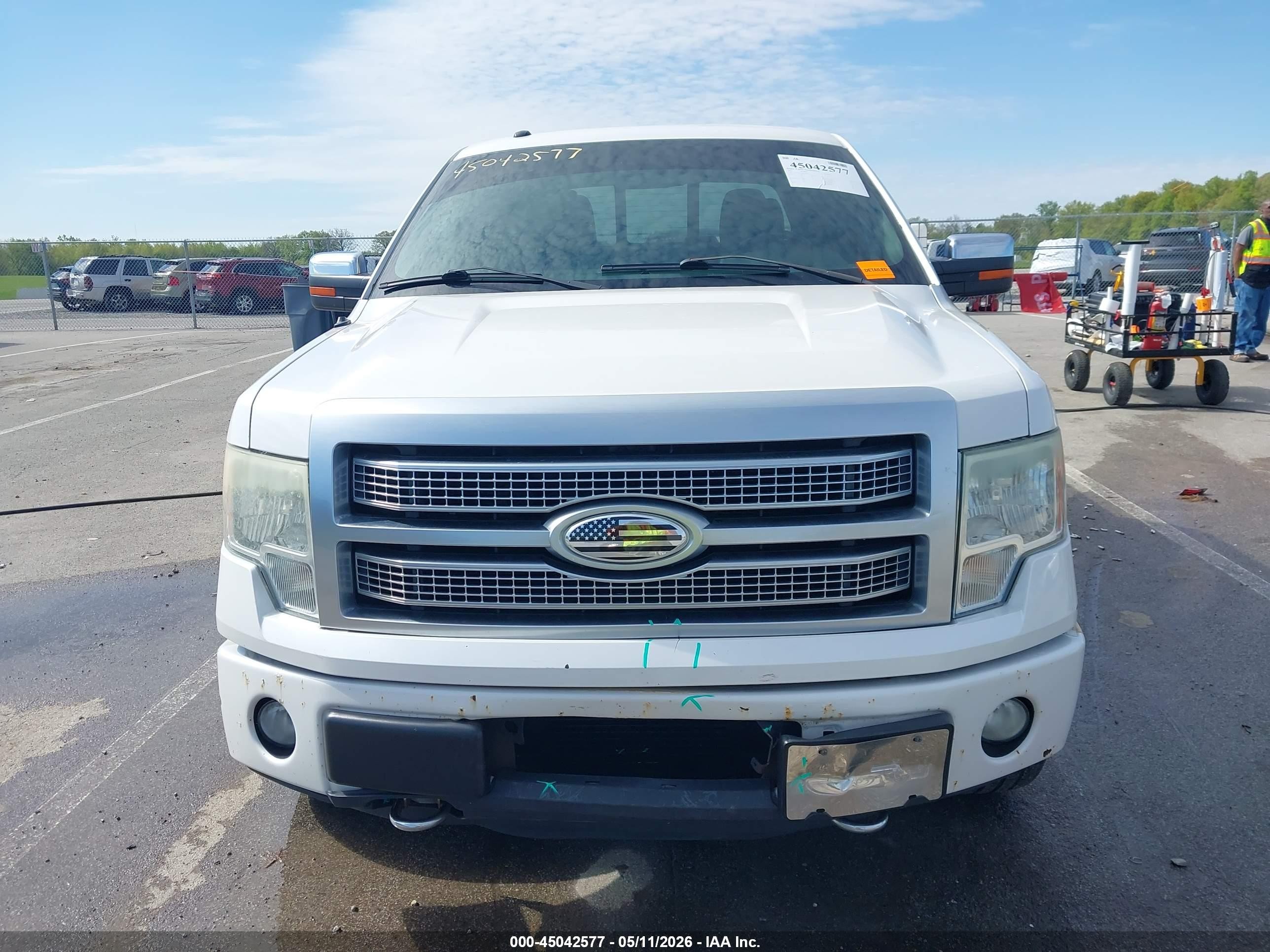 2011 Ford F-150 Platinum Белый vin: 1FTFW1ET2BFA84114