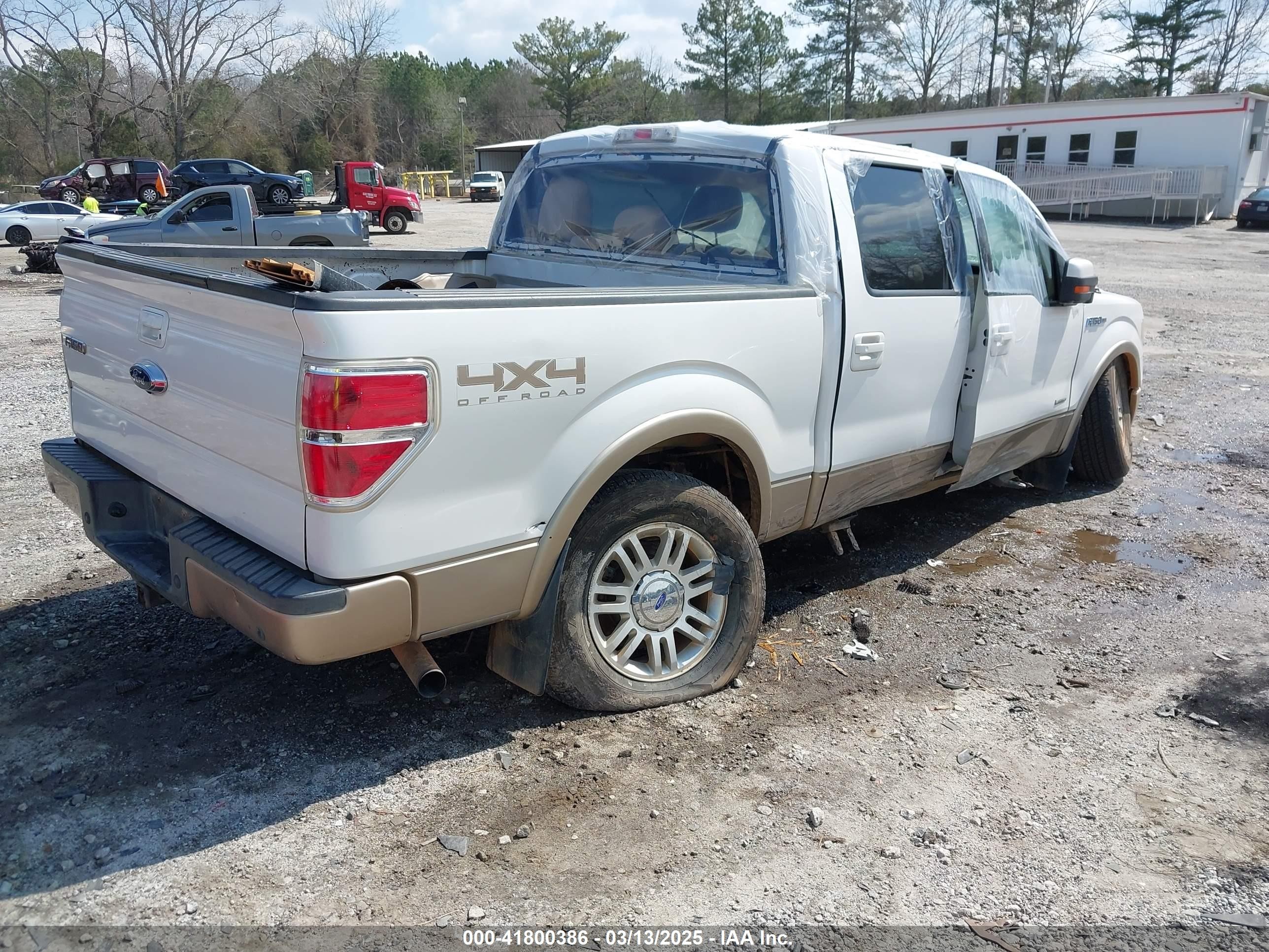 2011 Ford F-150 Lariat White vin: 1FTFW1ET2BFB37040