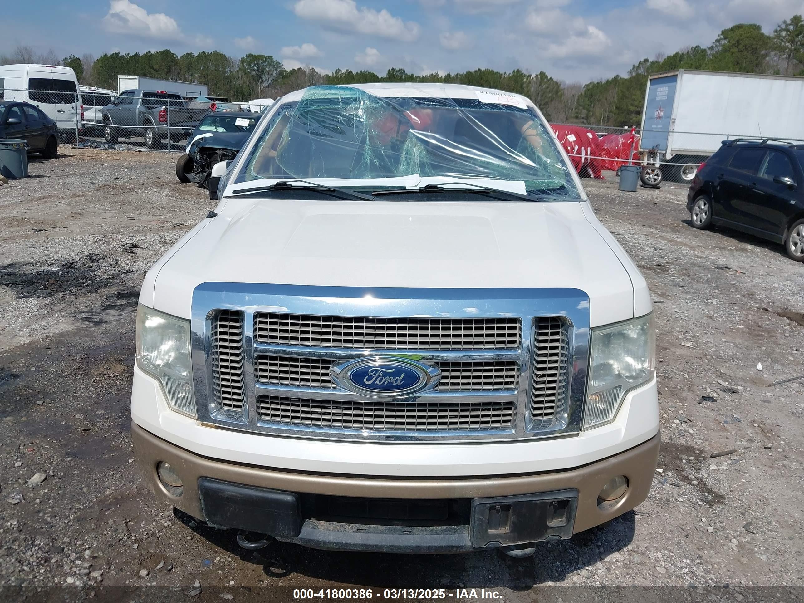 2011 Ford F-150 Lariat White vin: 1FTFW1ET2BFB37040