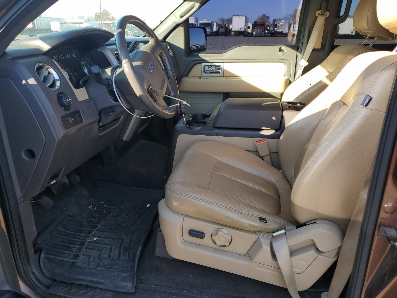 2011 Ford F150 Supercrew Brown vin: 1FTFW1ET2BFC88265
