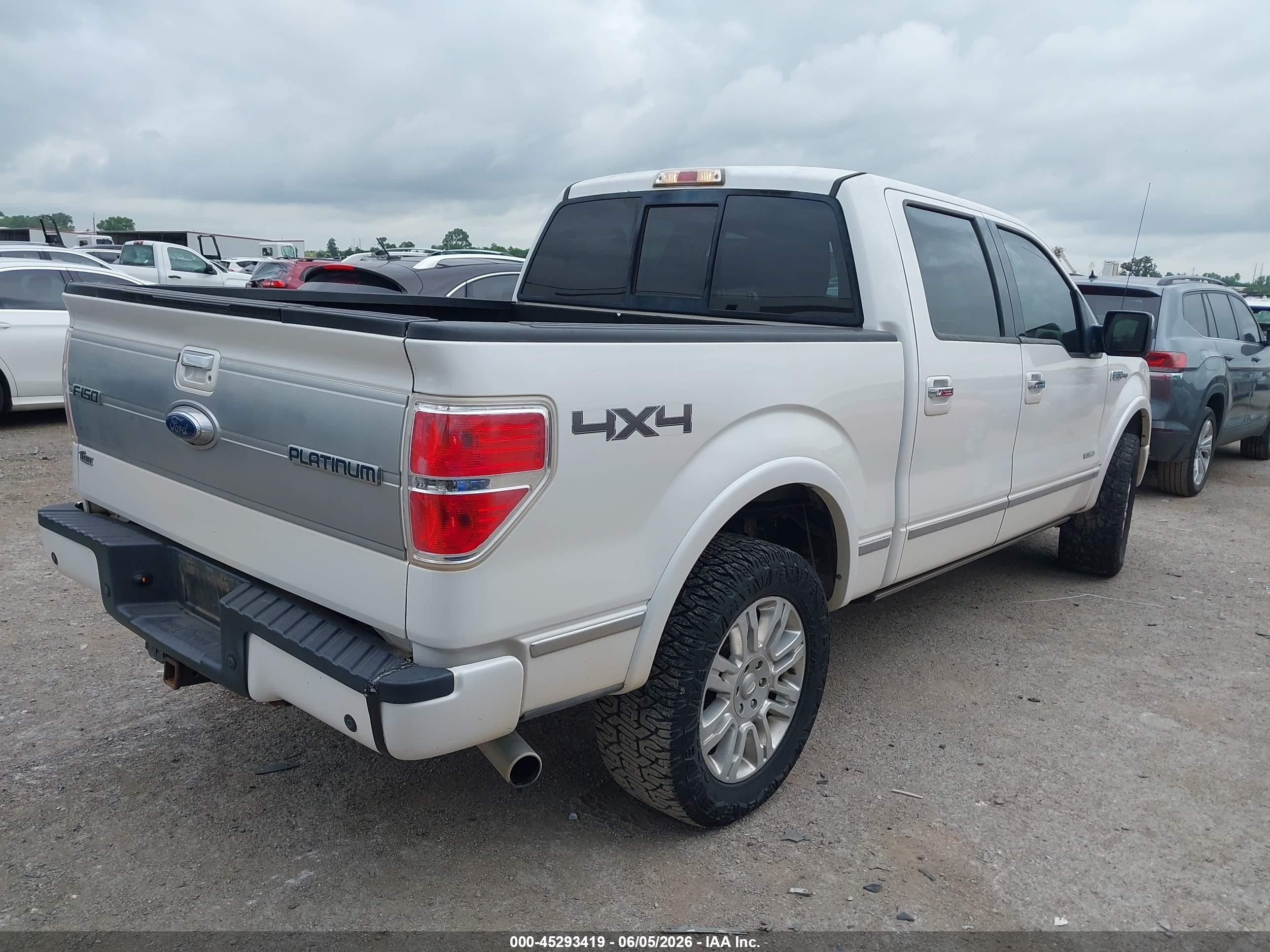 2012 Ford F-150 Platinum White vin: 1FTFW1ET2CFA12783