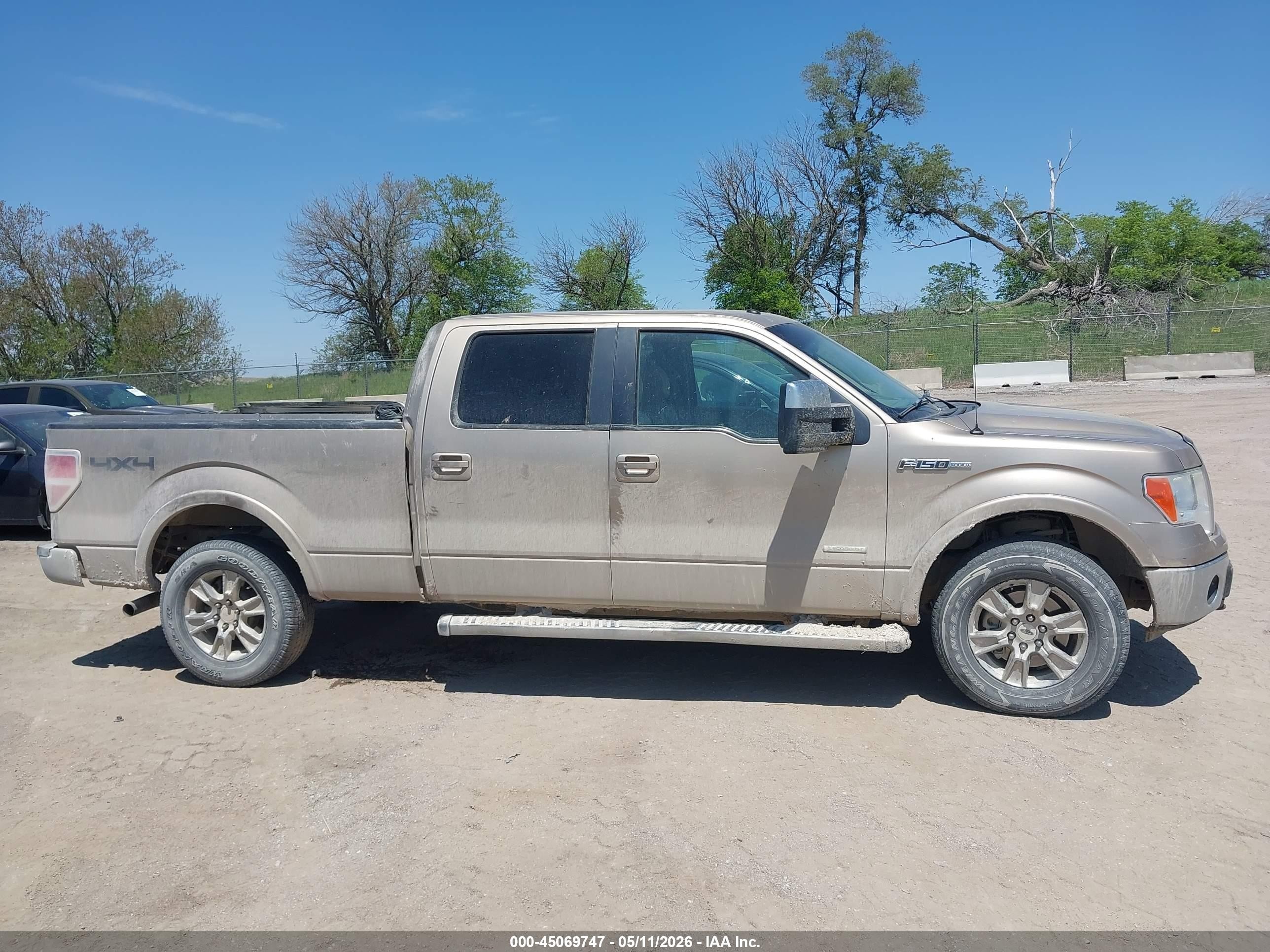 2012 Ford F-150 Lariat Beige vin: 1FTFW1ET2CFA25727