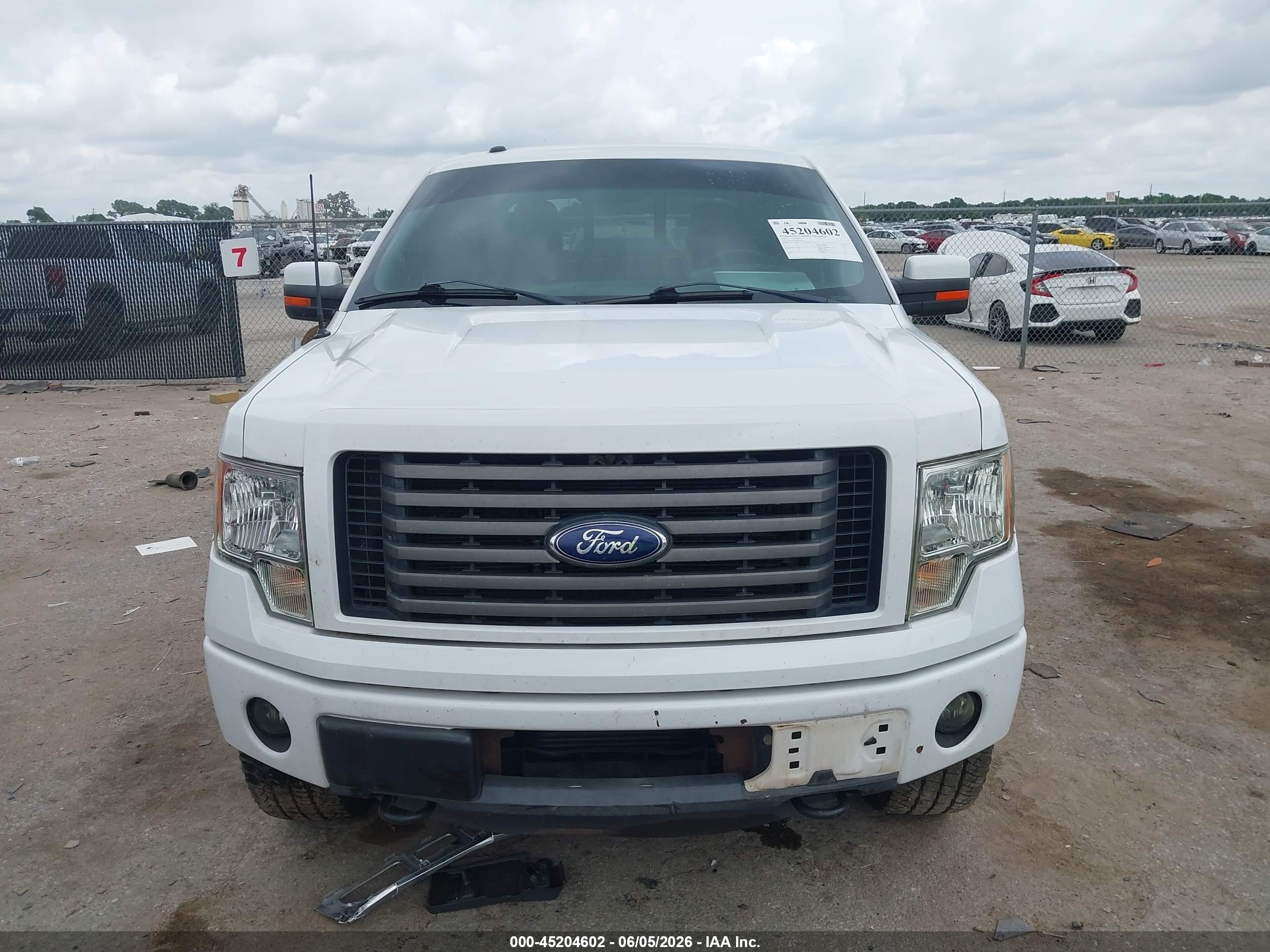 2012 Ford F-150 Fx4 White vin: 1FTFW1ET2CKD57514