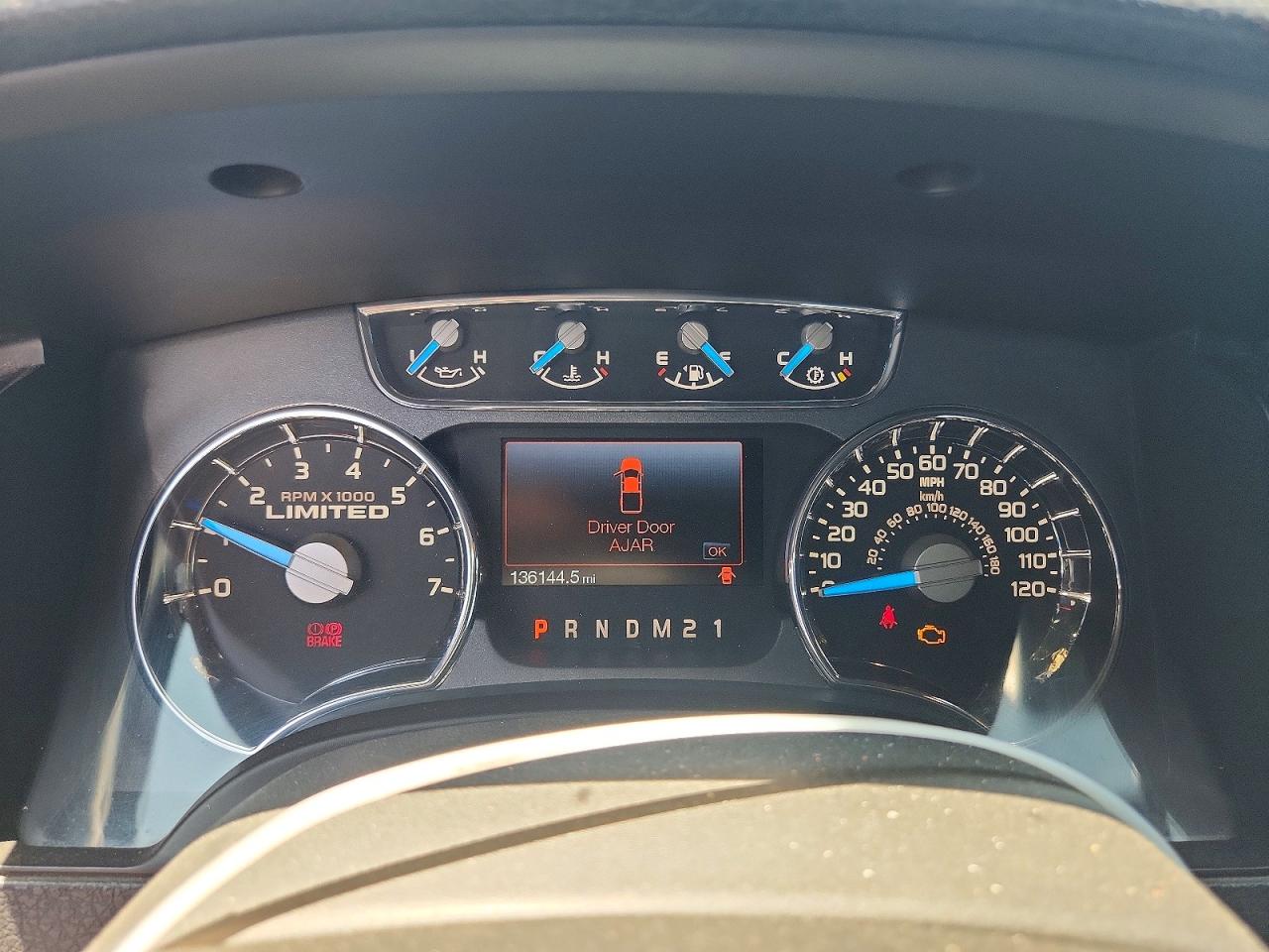 2013 Ford F150 Red vin: 1FTFW1ET2DFB24128