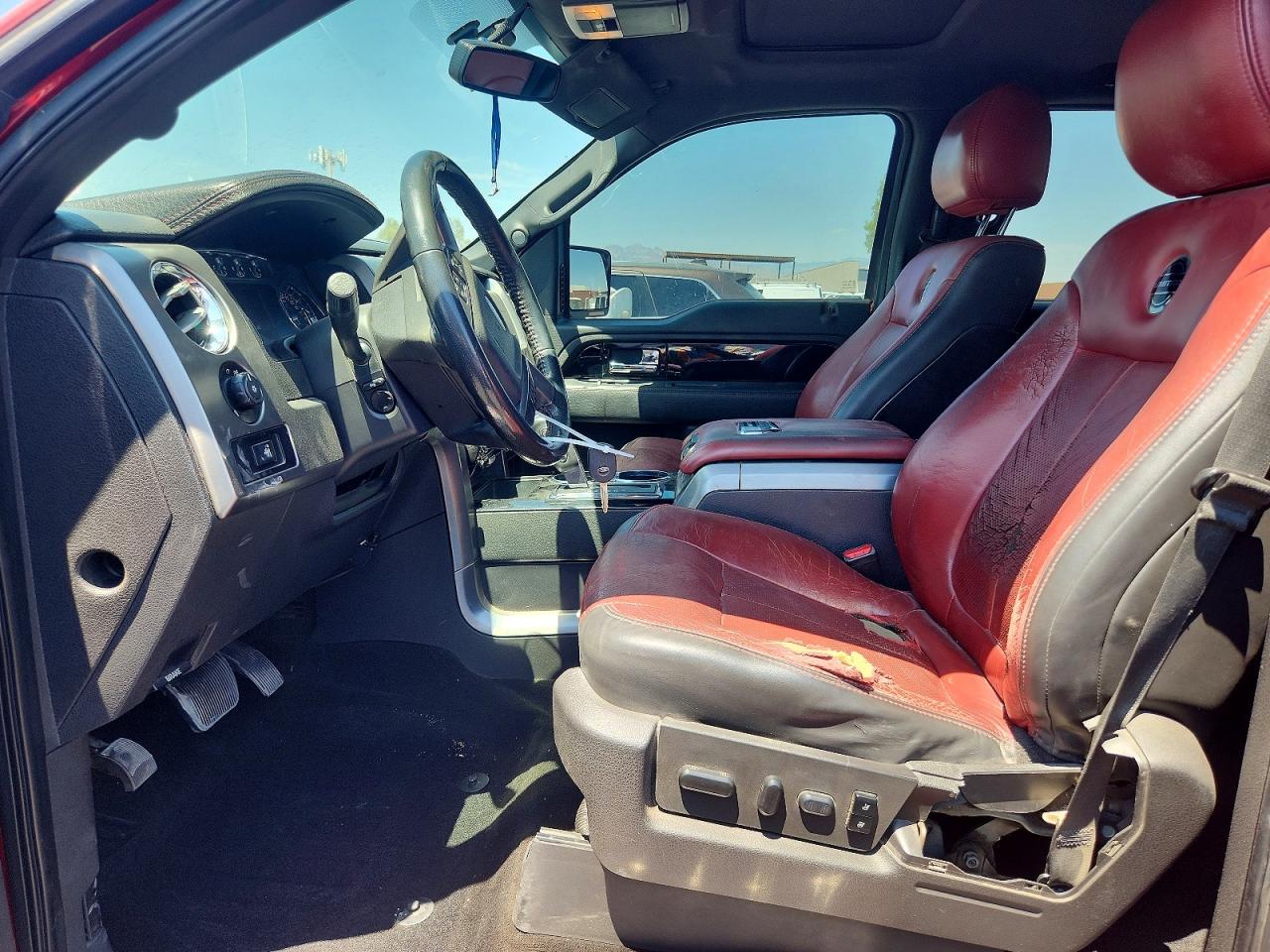 2013 Ford F150 Red vin: 1FTFW1ET2DFB24128