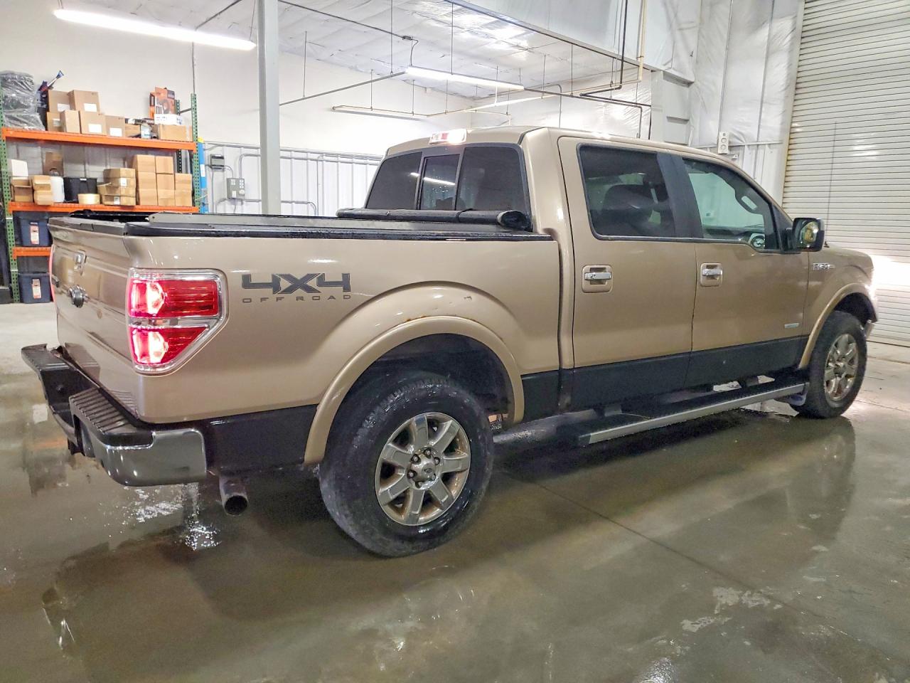 2013 Ford F150 Supercrew Tan vin: 1FTFW1ET2DFC05257