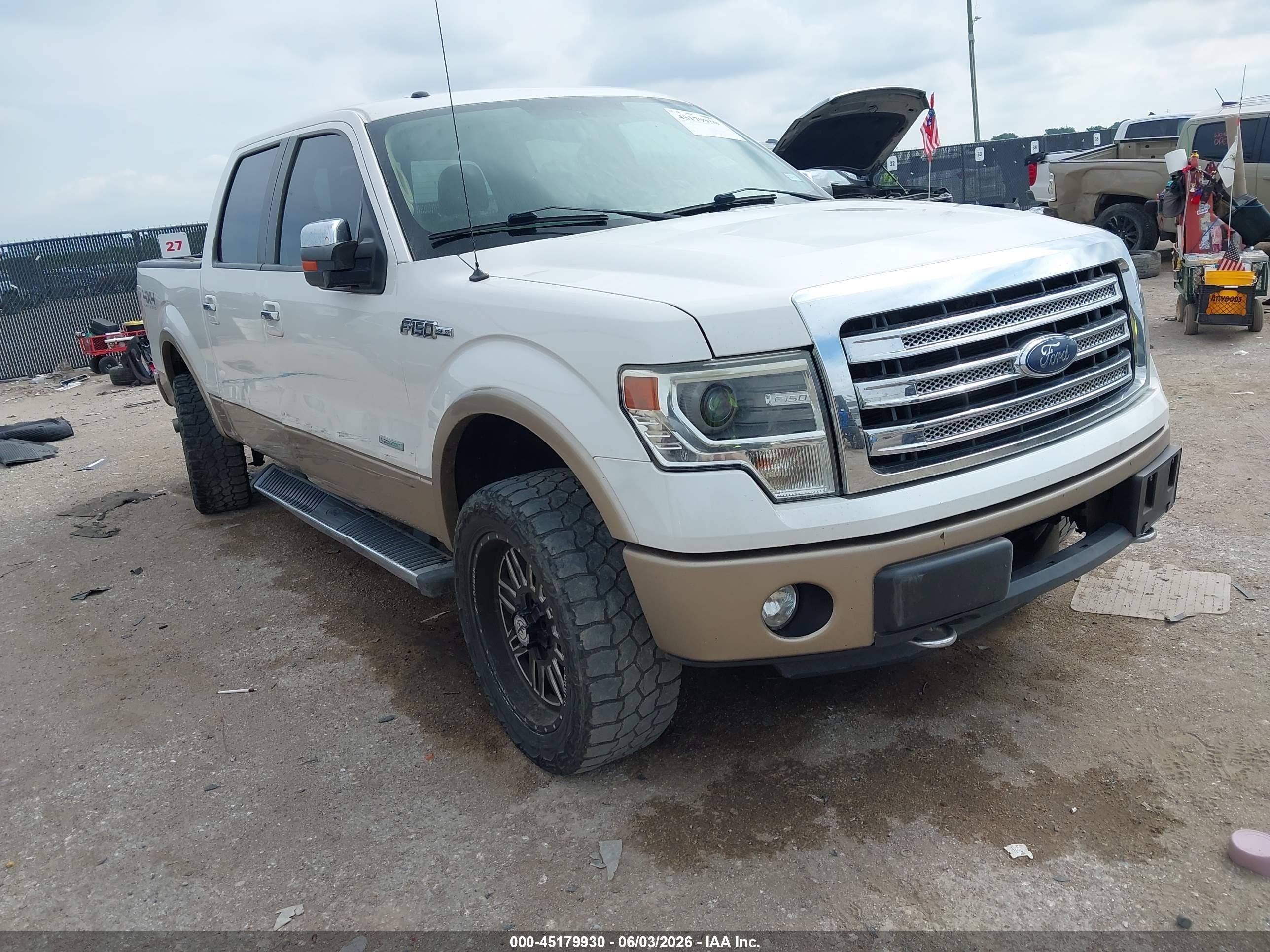 2013 Ford F-150 Lariat White vin: 1FTFW1ET2DKE65522