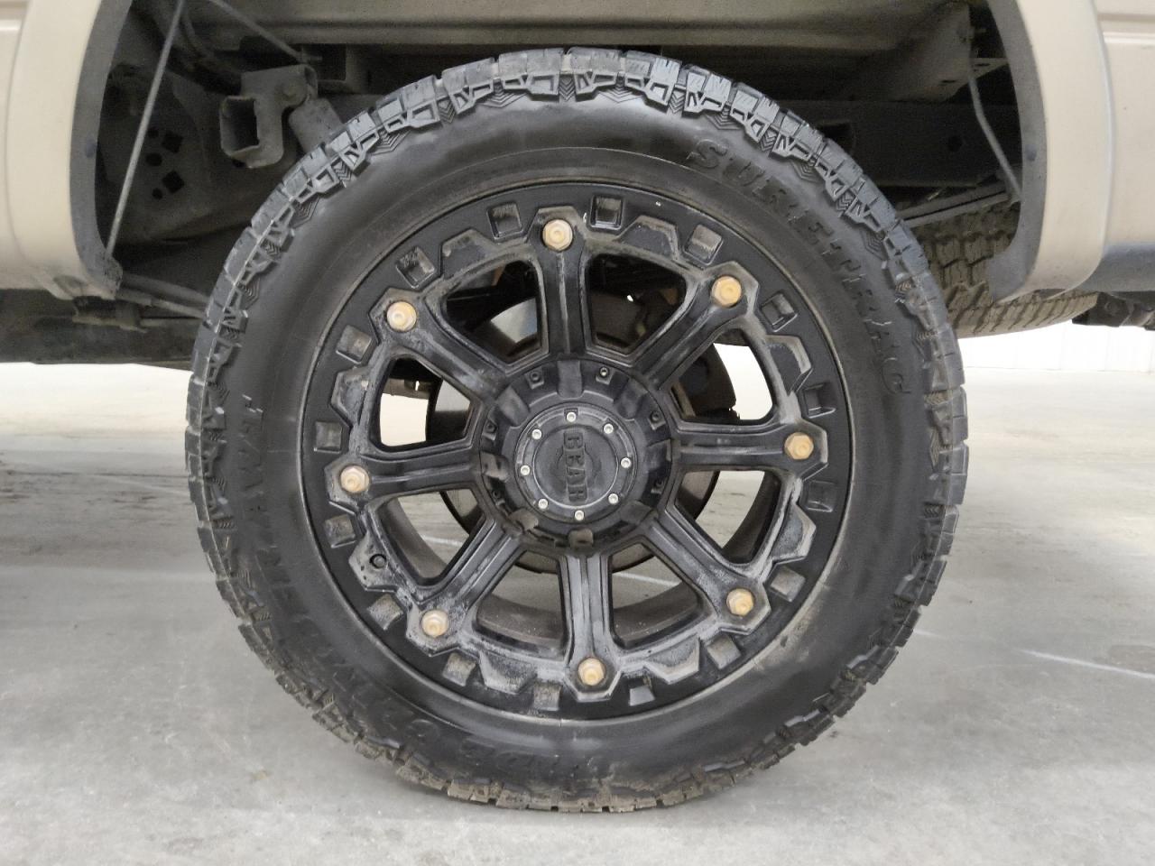 2013 Ford F150 Supercrew Золотой vin: 1FTFW1ET2DKE97614 Damage: Left Rear Wheel, Aftermarket, Acceptable