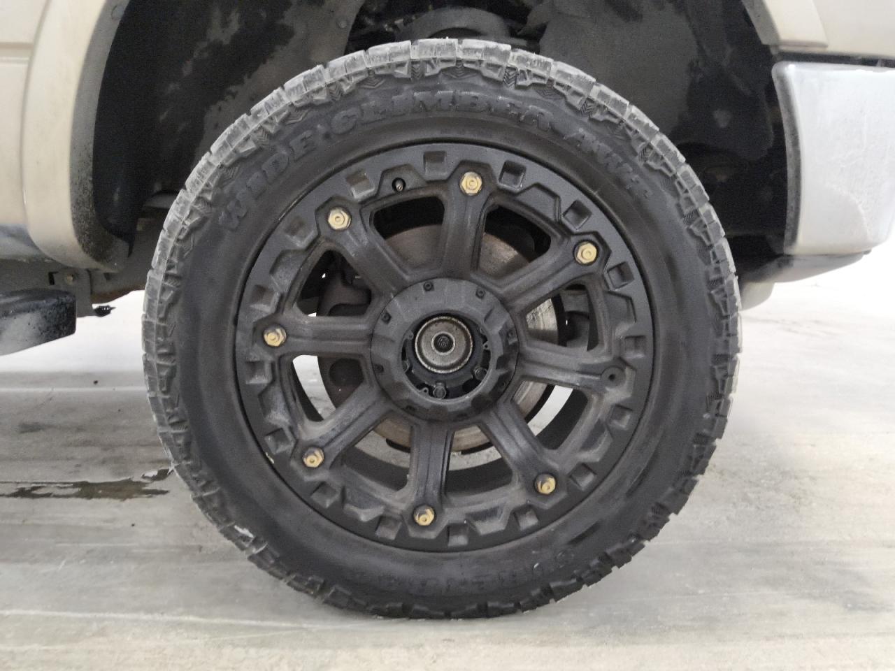 2013 Ford F150 Supercrew Золотой vin: 1FTFW1ET2DKE97614 Damage: Right Front Wheel, Aftermarket, Acceptable