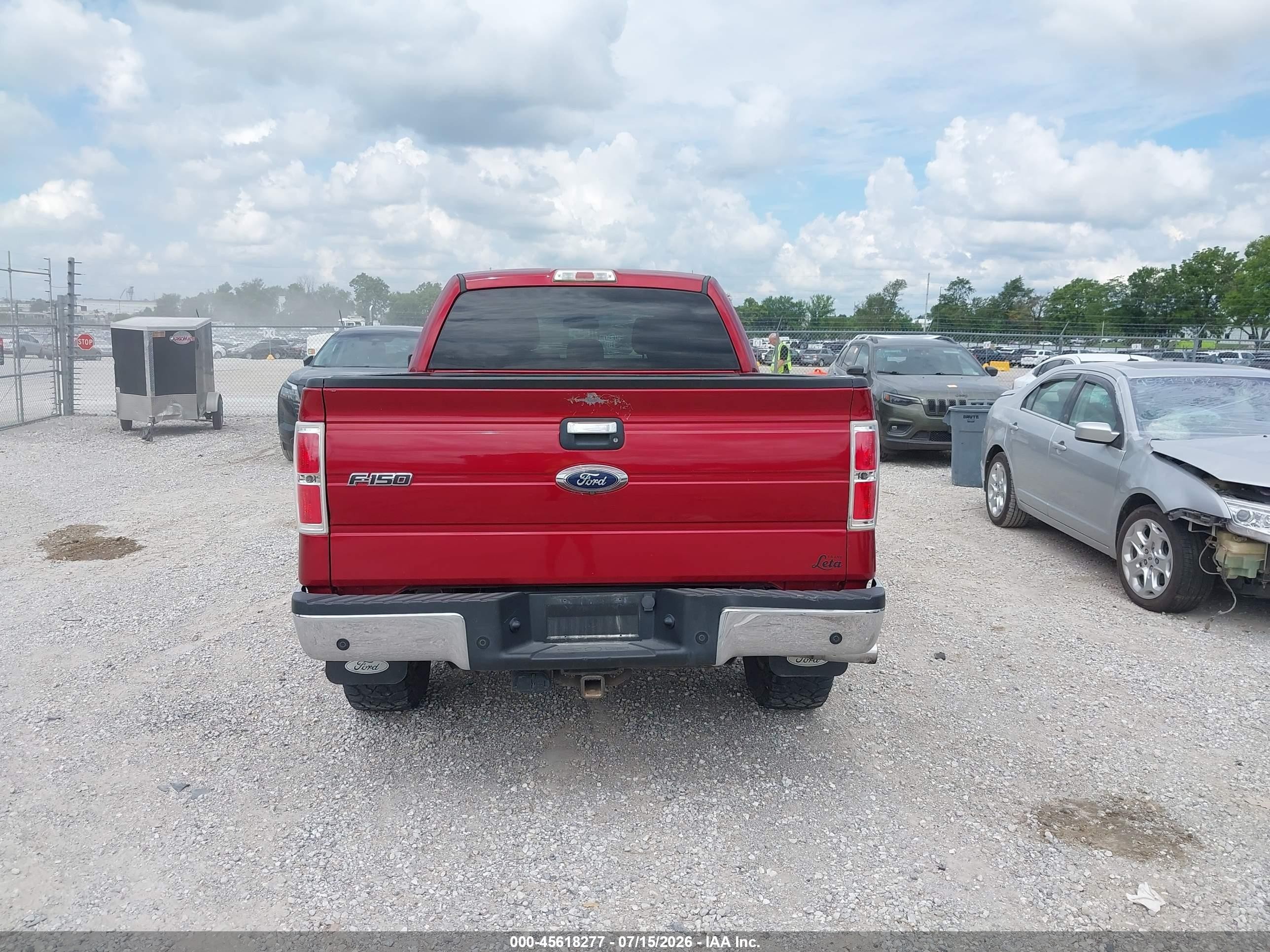 2014 Ford F-150 Xlt Red vin: 1FTFW1ET2EFC37028