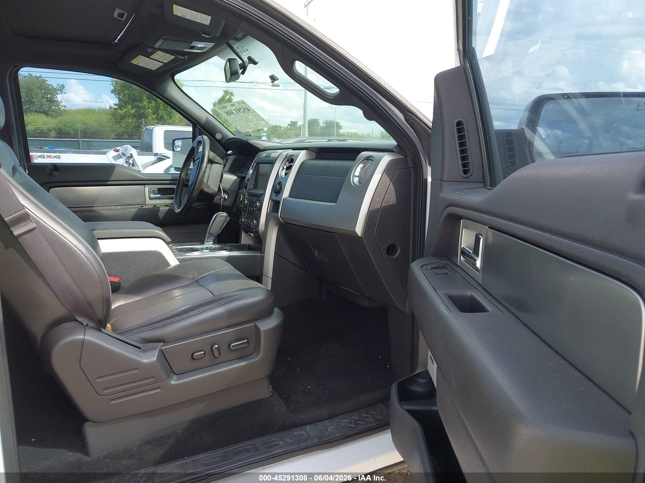 2014 Ford F-150 Fx4 White vin: 1FTFW1ET2EKD24869