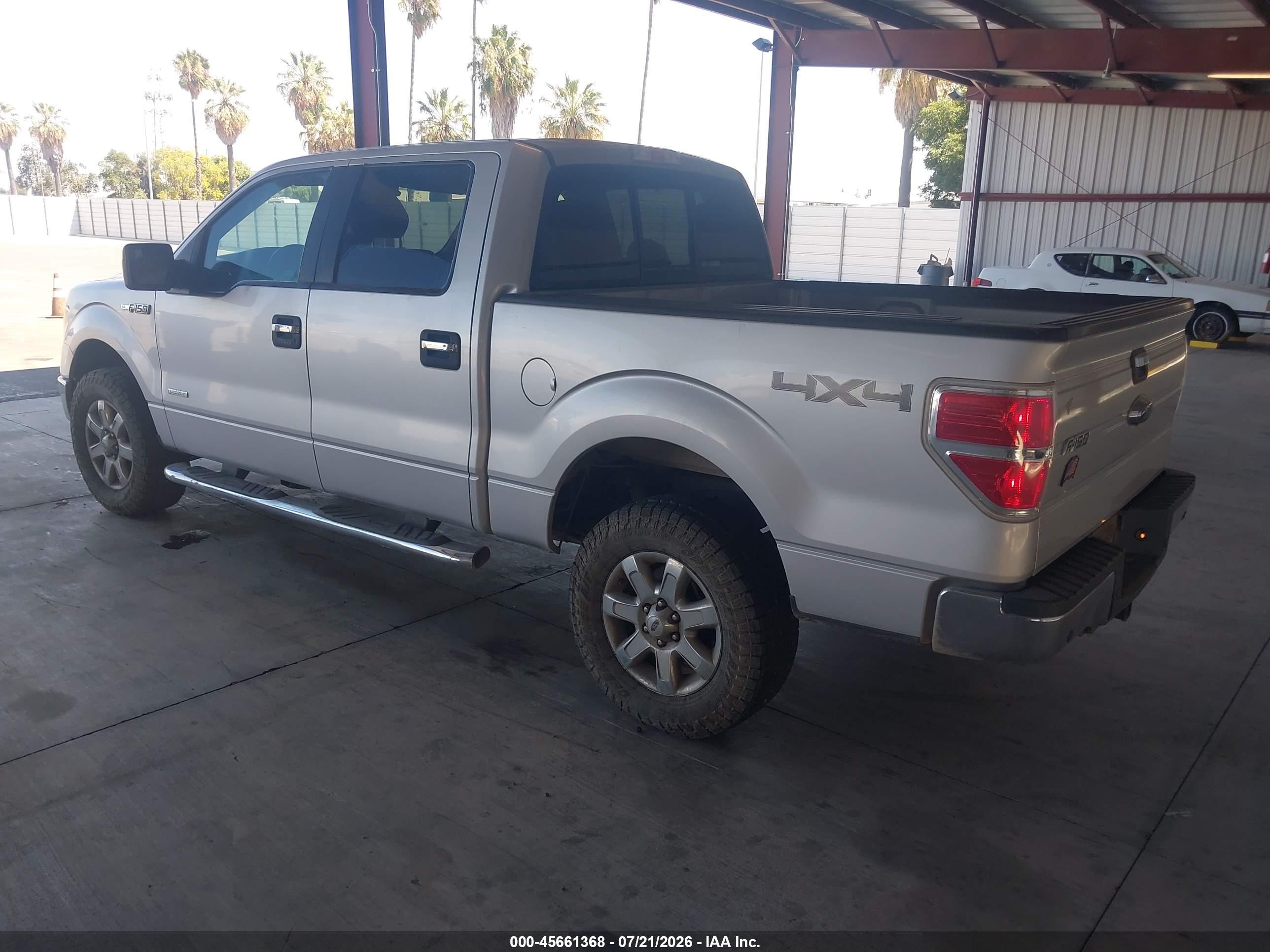 2014 Ford F-150 Xlt Silver vin: 1FTFW1ET2EKF39152