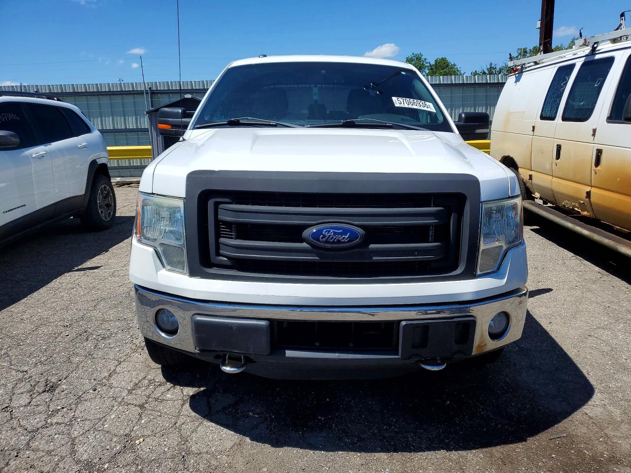 2014 Ford F150 Supercrew White vin: 1FTFW1ET2EKF96628