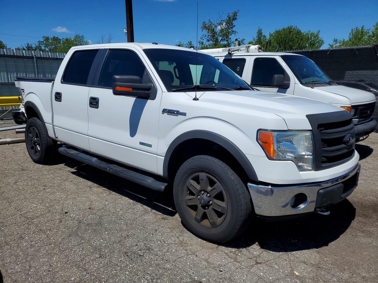 2014 Ford F150 Supercrew White vin: 1FTFW1ET2EKF96628