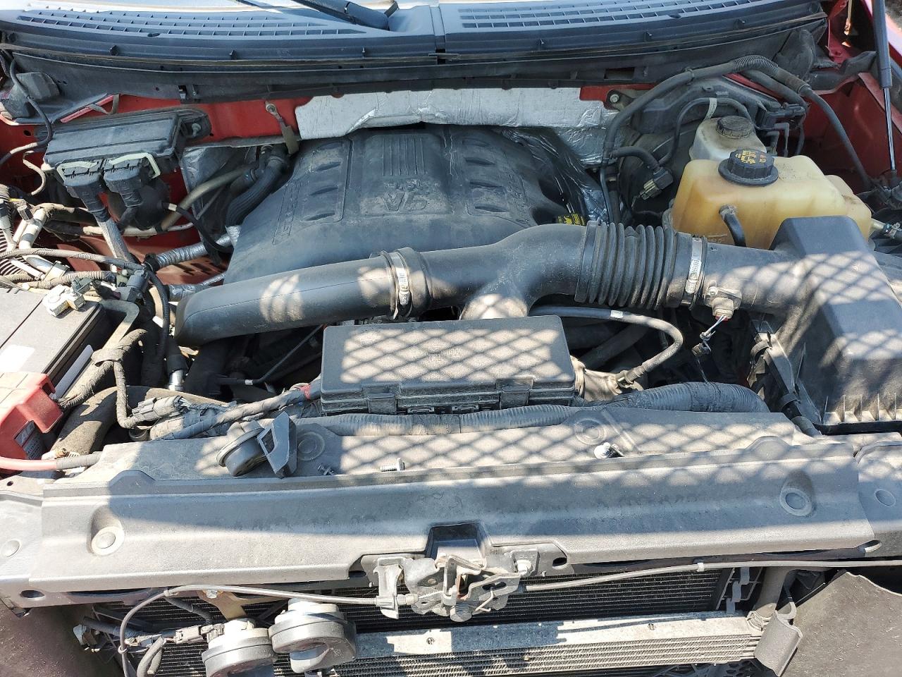 2011 Ford F150 Supercrew Red vin: 1FTFW1ET3BFA91606