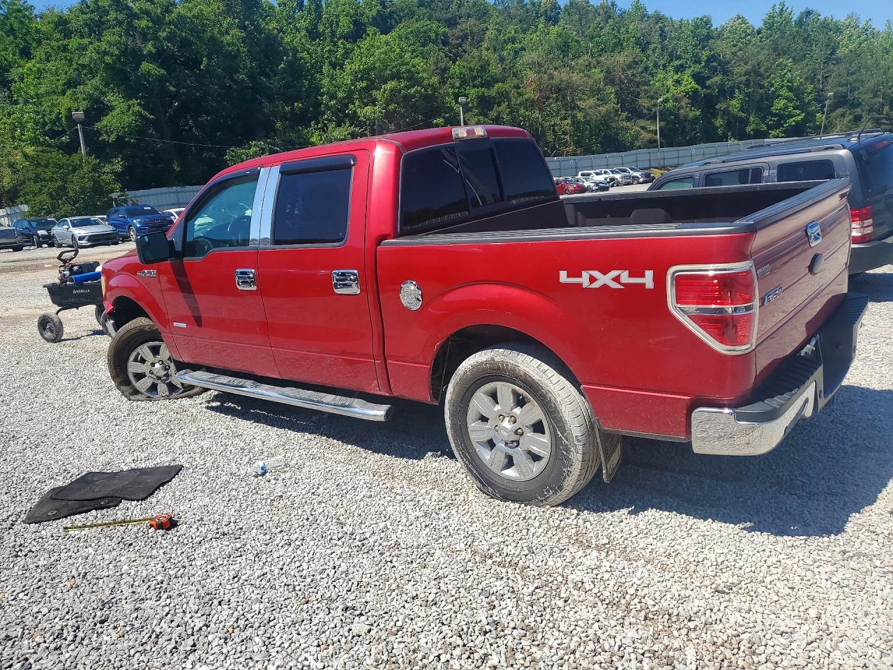 2011 Ford F150 Supercrew Red vin: 1FTFW1ET3BFB28203