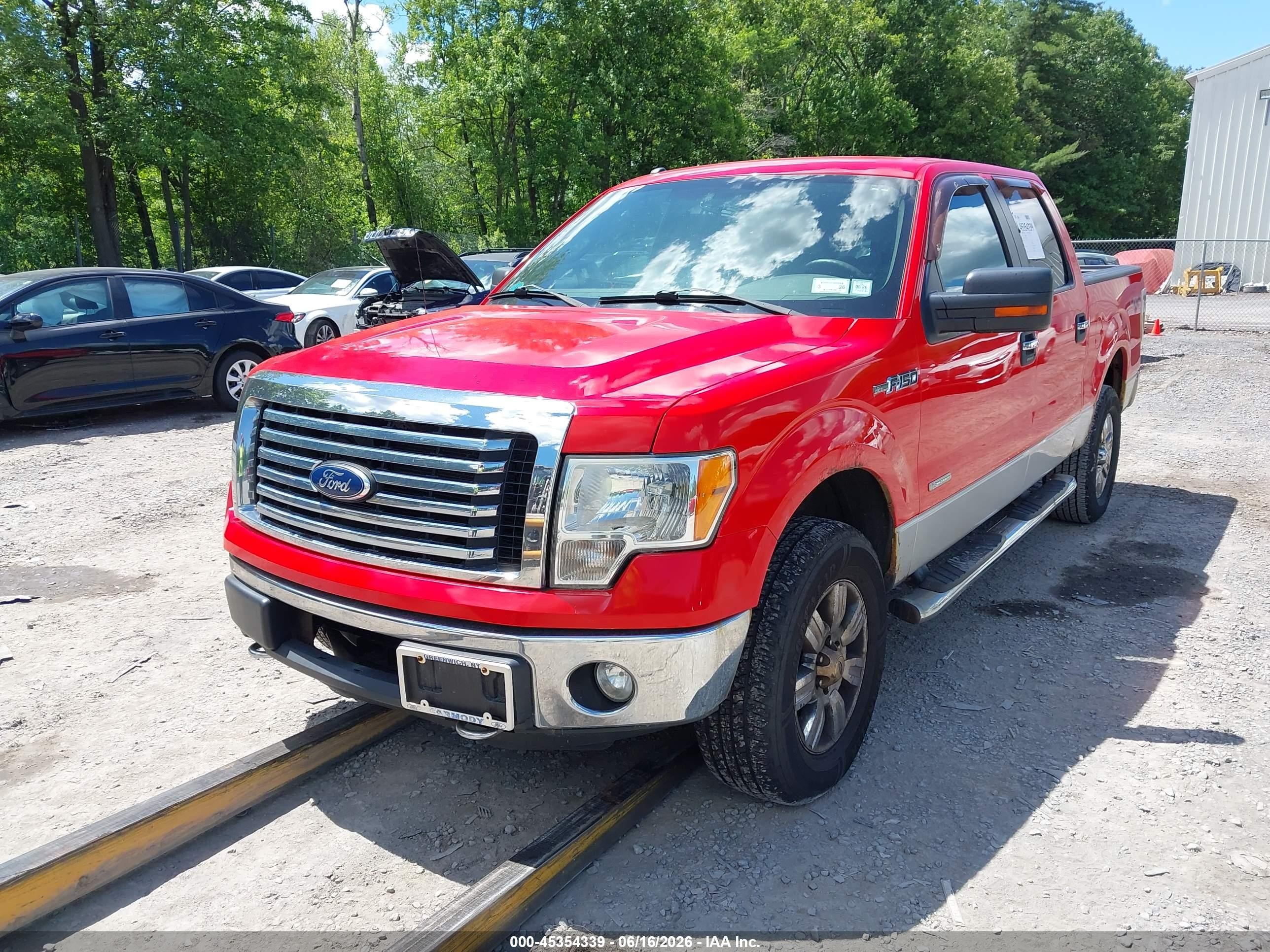 2011 Ford F-150 Xlt Красный vin: 1FTFW1ET3BFC55128