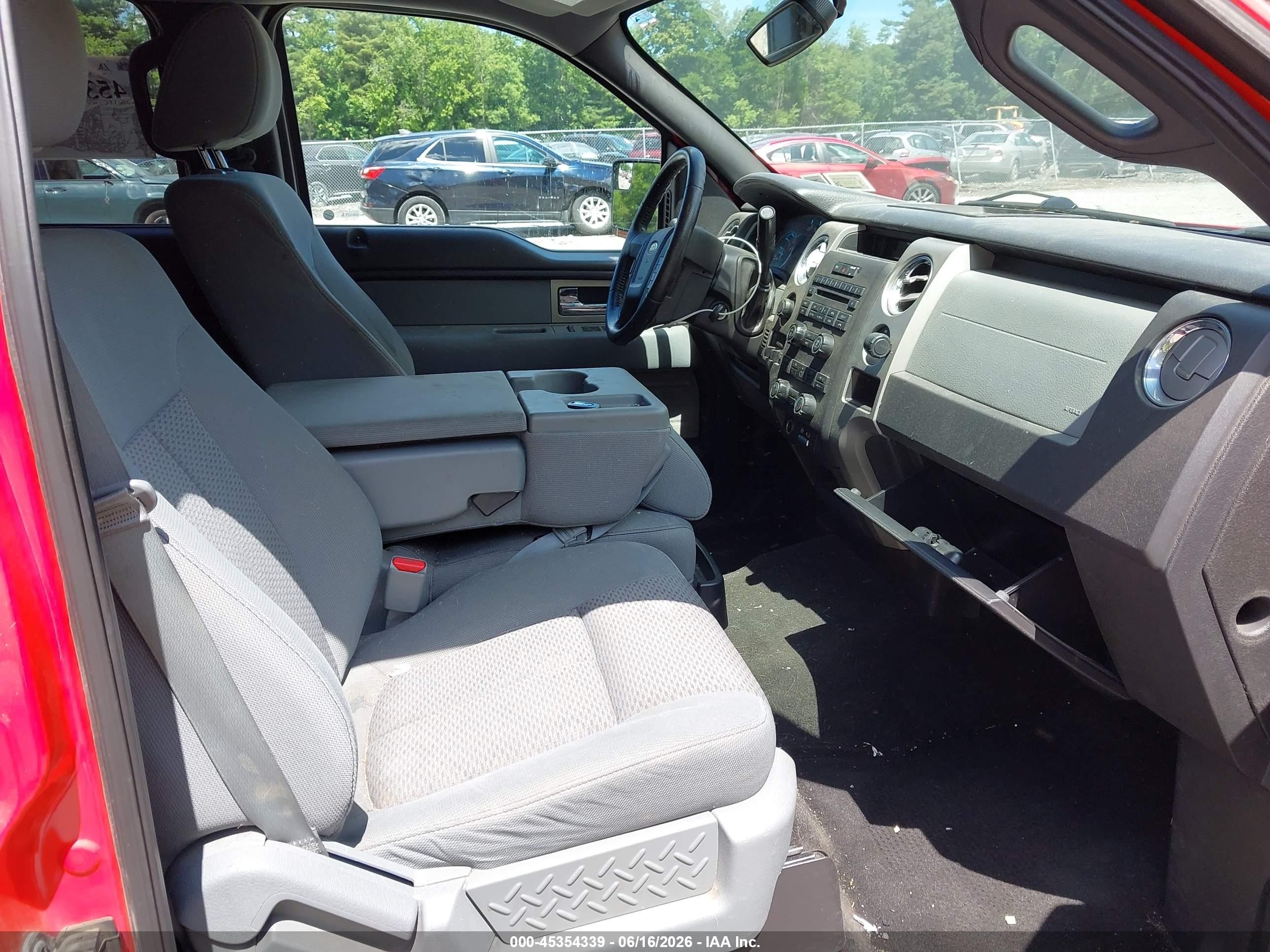 2011 Ford F-150 Xlt Красный vin: 1FTFW1ET3BFC55128