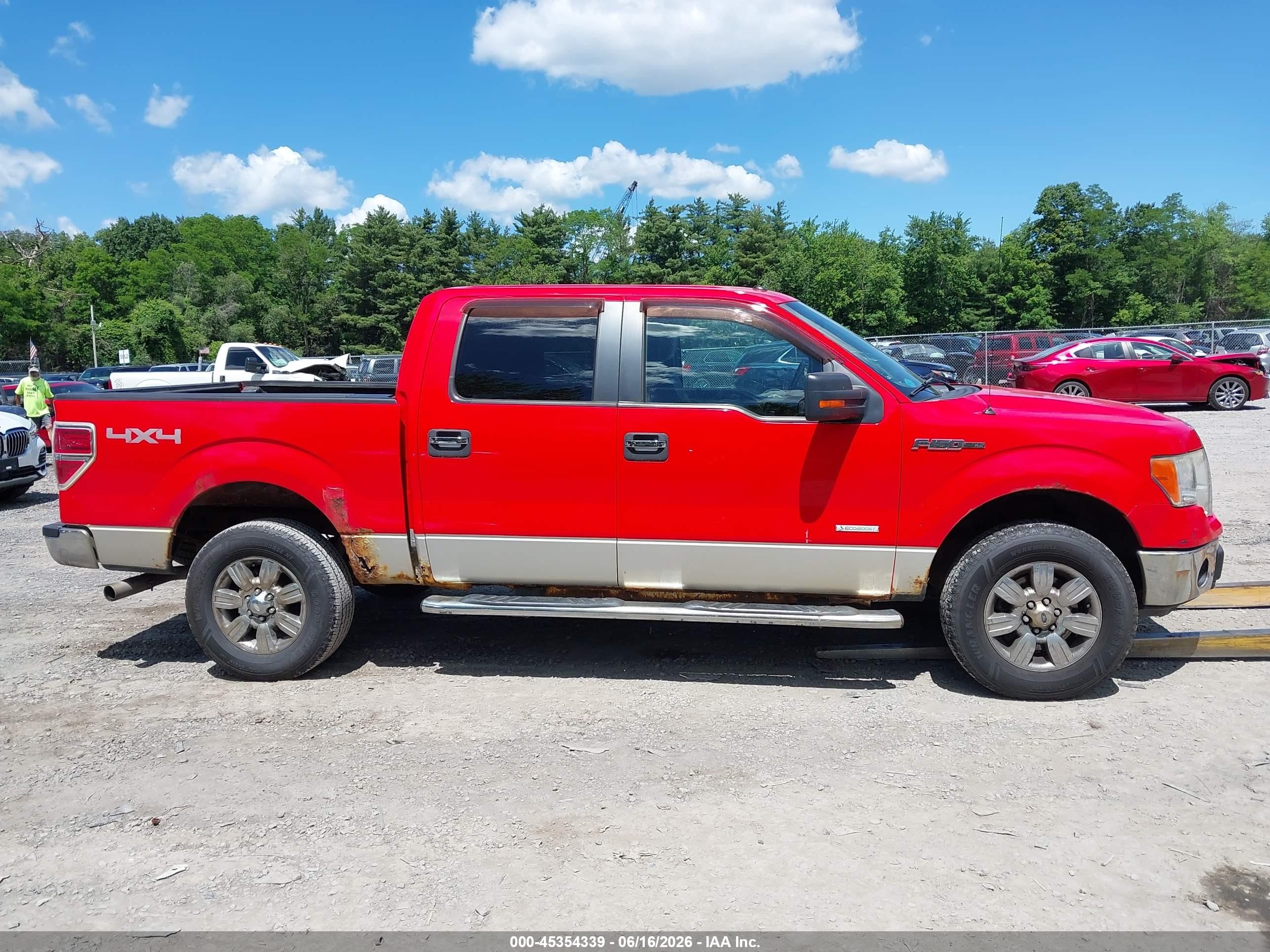 2011 Ford F-150 Xlt Красный vin: 1FTFW1ET3BFC55128