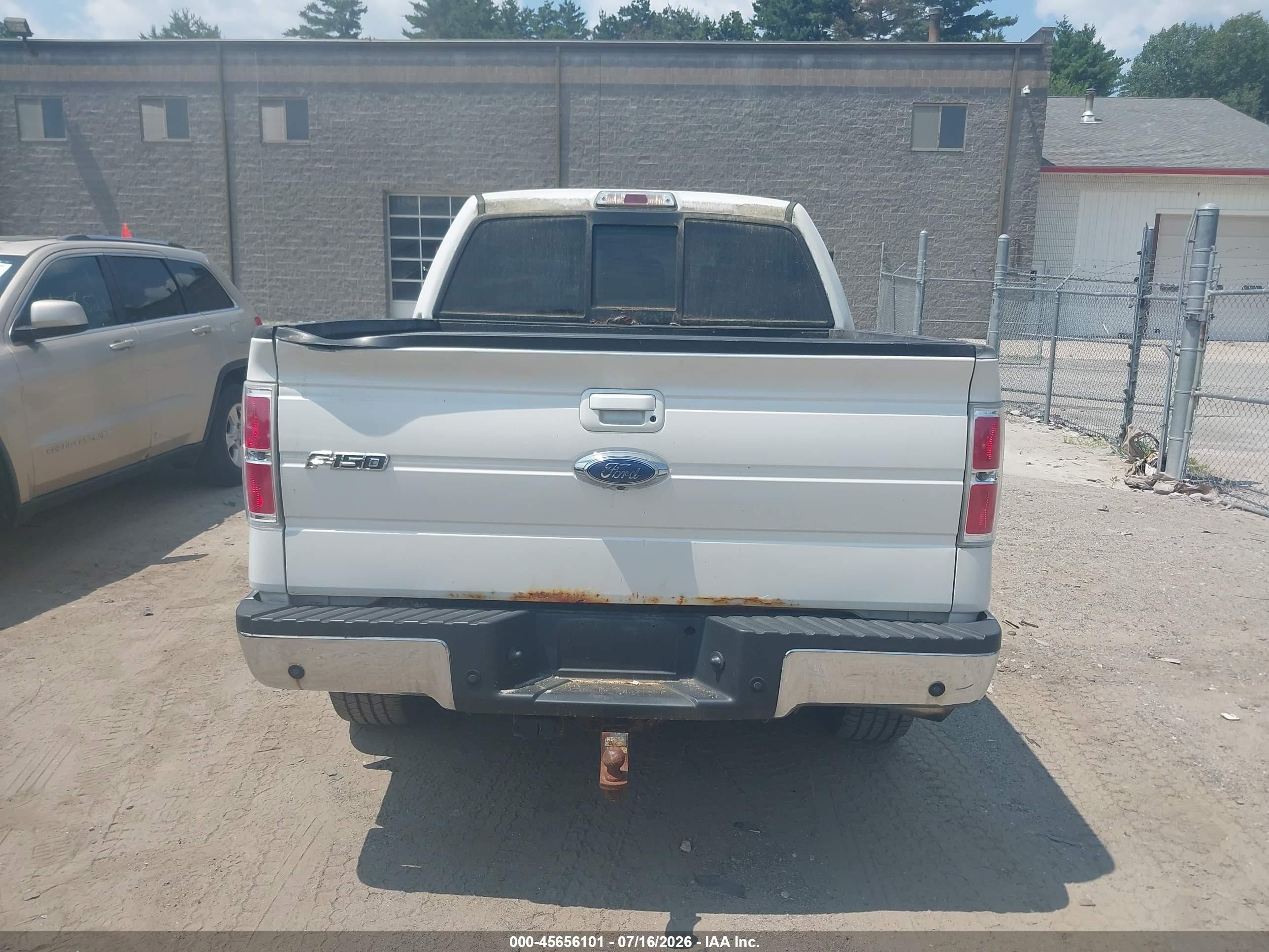 2012 Ford F-150 Lariat White vin: 1FTFW1ET3CFA51463