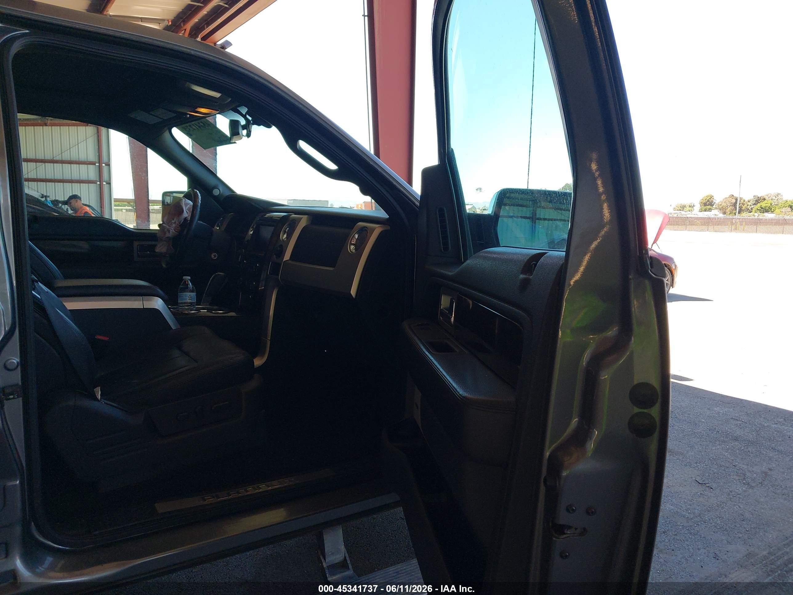 2013 Ford F-150 Platinum Gray vin: 1FTFW1ET3DFC35528