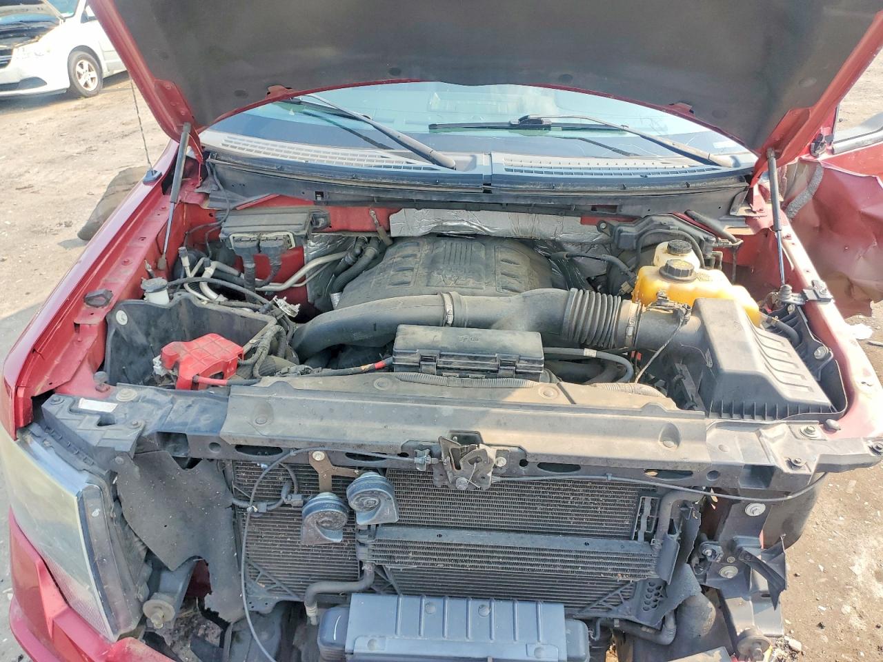 2013 Ford F150 Supercrew Red vin: 1FTFW1ET3DFC53351