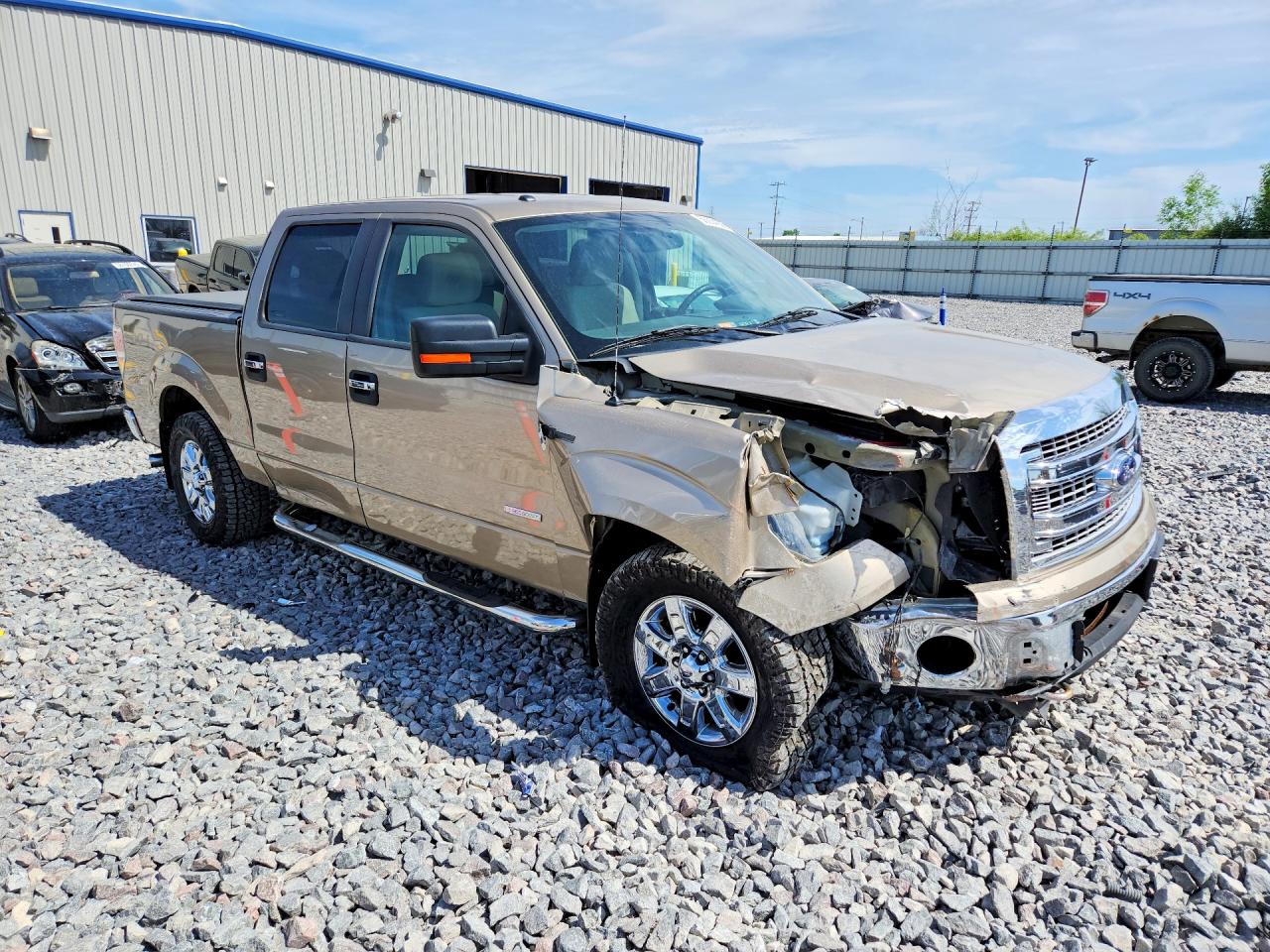 2013 Ford F150 Supercrew Tan vin: 1FTFW1ET3DFC60610