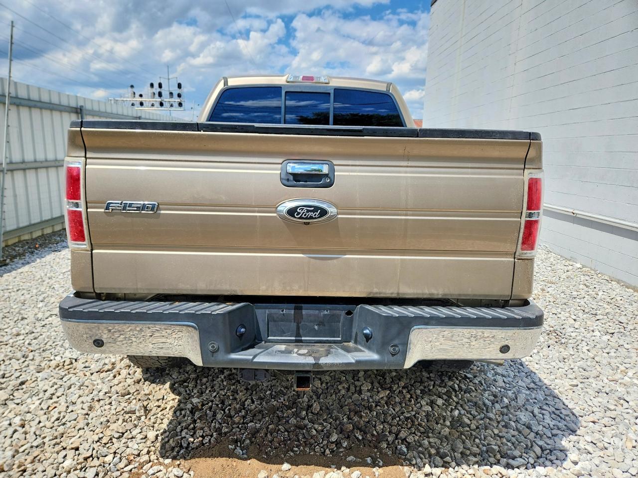 2013 Ford F150 Supercrew Gold vin: 1FTFW1ET3DFD39498