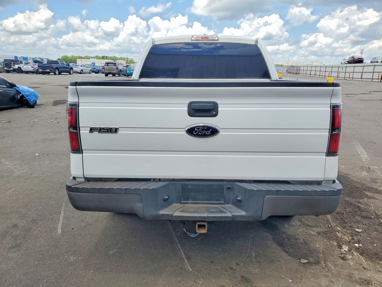 2013 Ford F150 Supercrew White vin: 1FTFW1ET3DKF16381