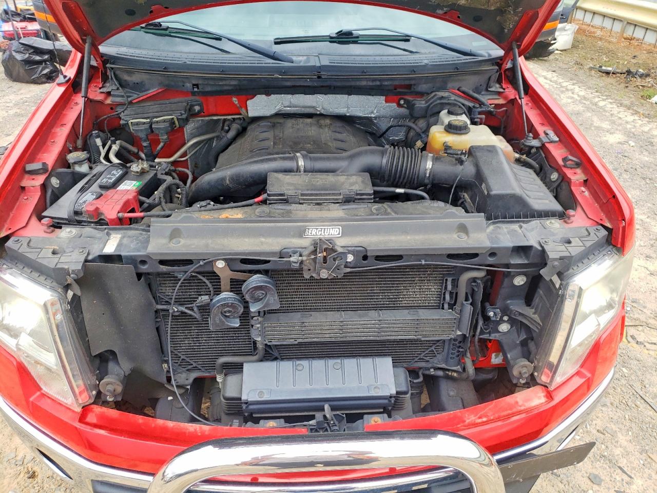 2013 Ford F-150 Red vin: 1FTFW1ET3DKF64124