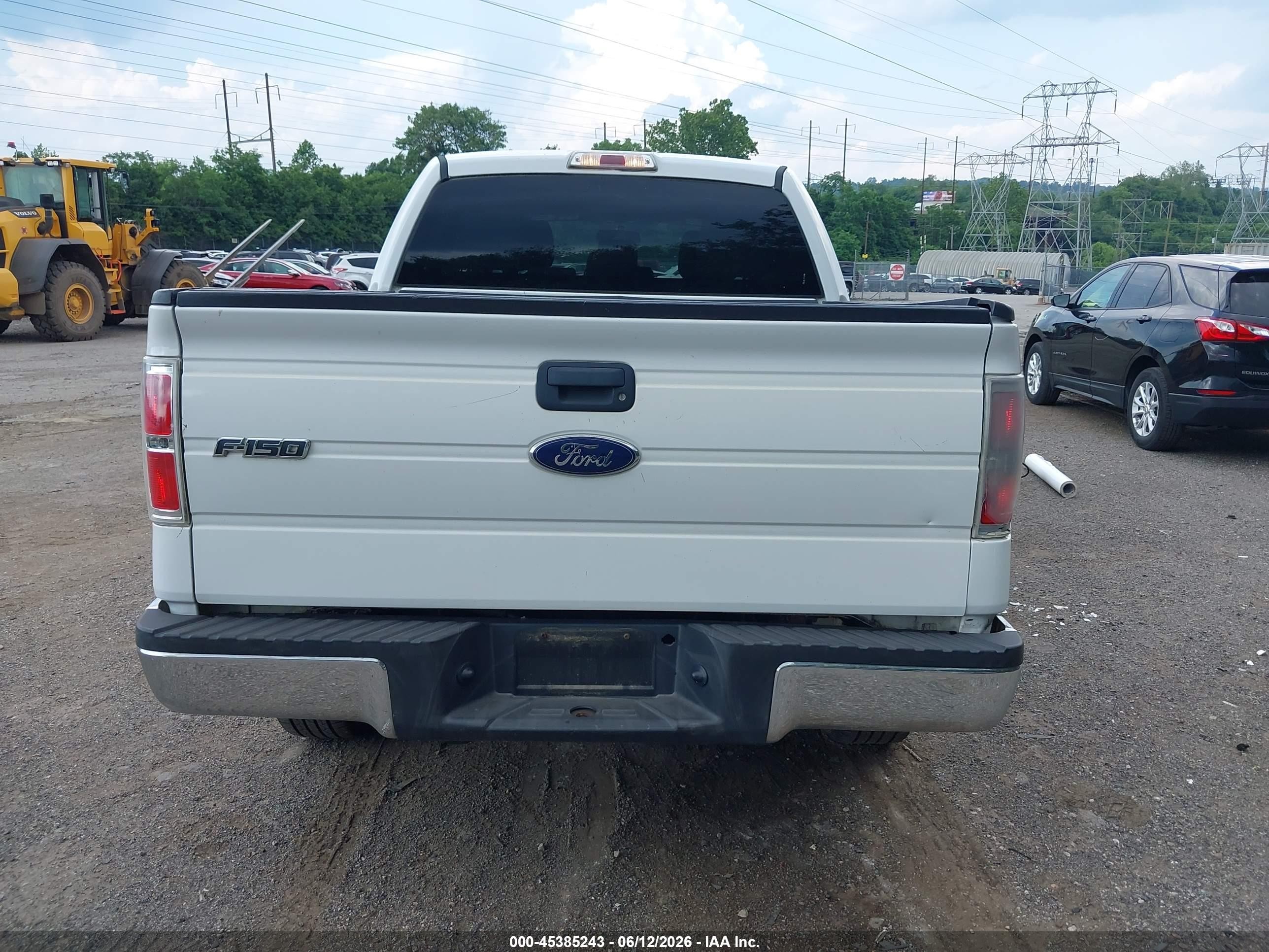 2014 Ford F-150 Xlt White vin: 1FTFW1ET3EFB32434