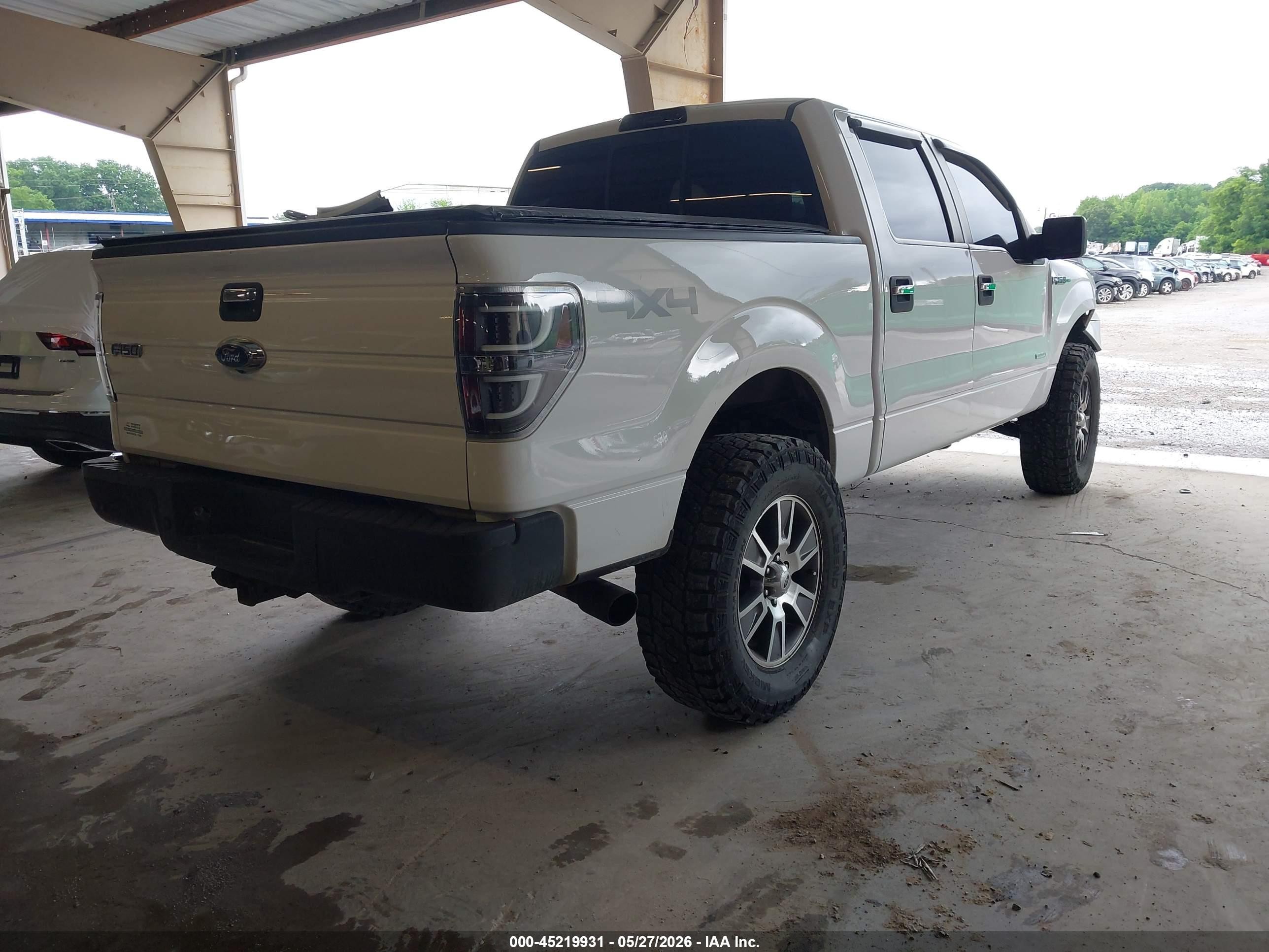 2014 Ford F-150 Xlt White vin: 1FTFW1ET3EFC14745