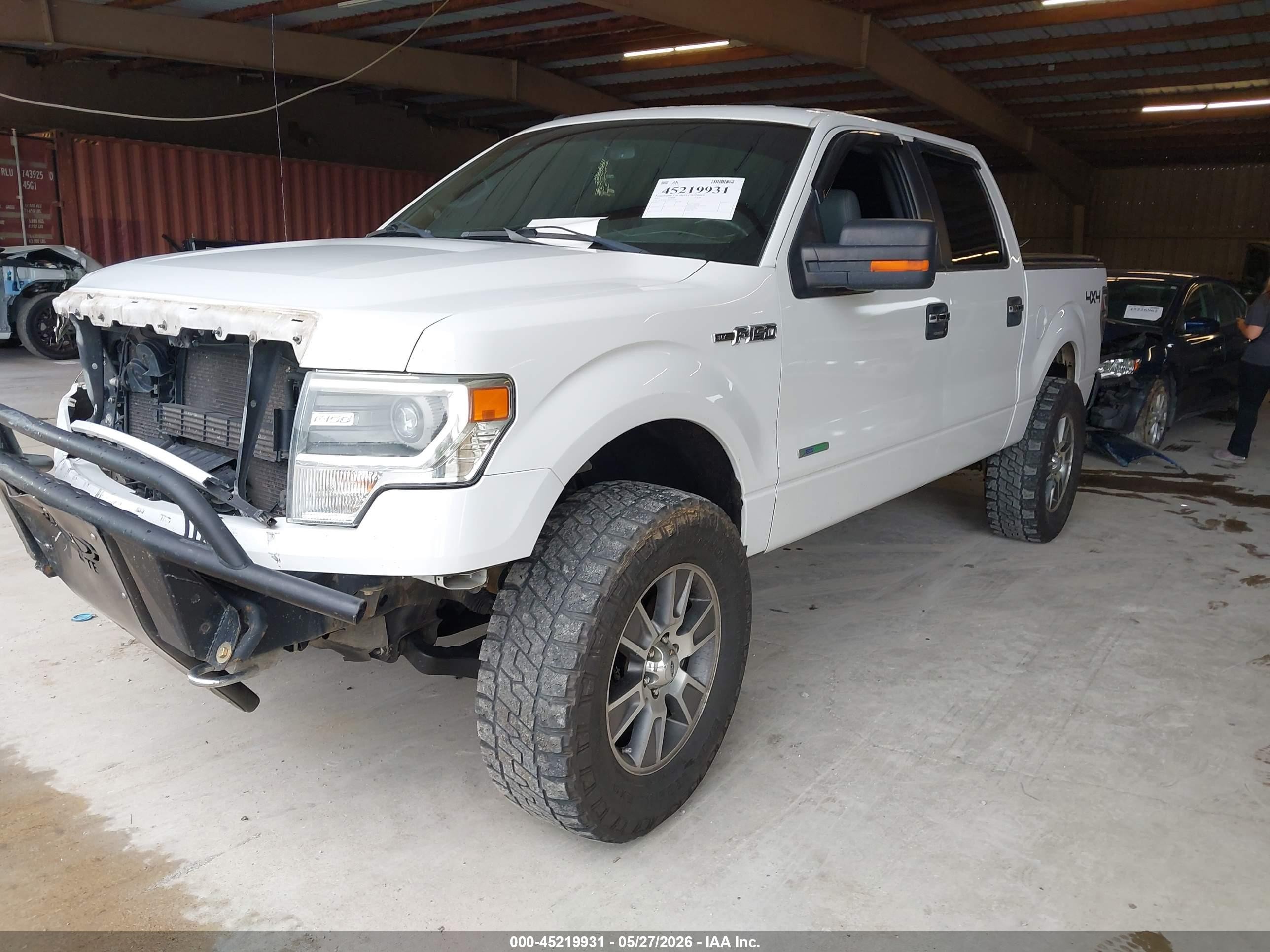2014 Ford F-150 Xlt White vin: 1FTFW1ET3EFC14745