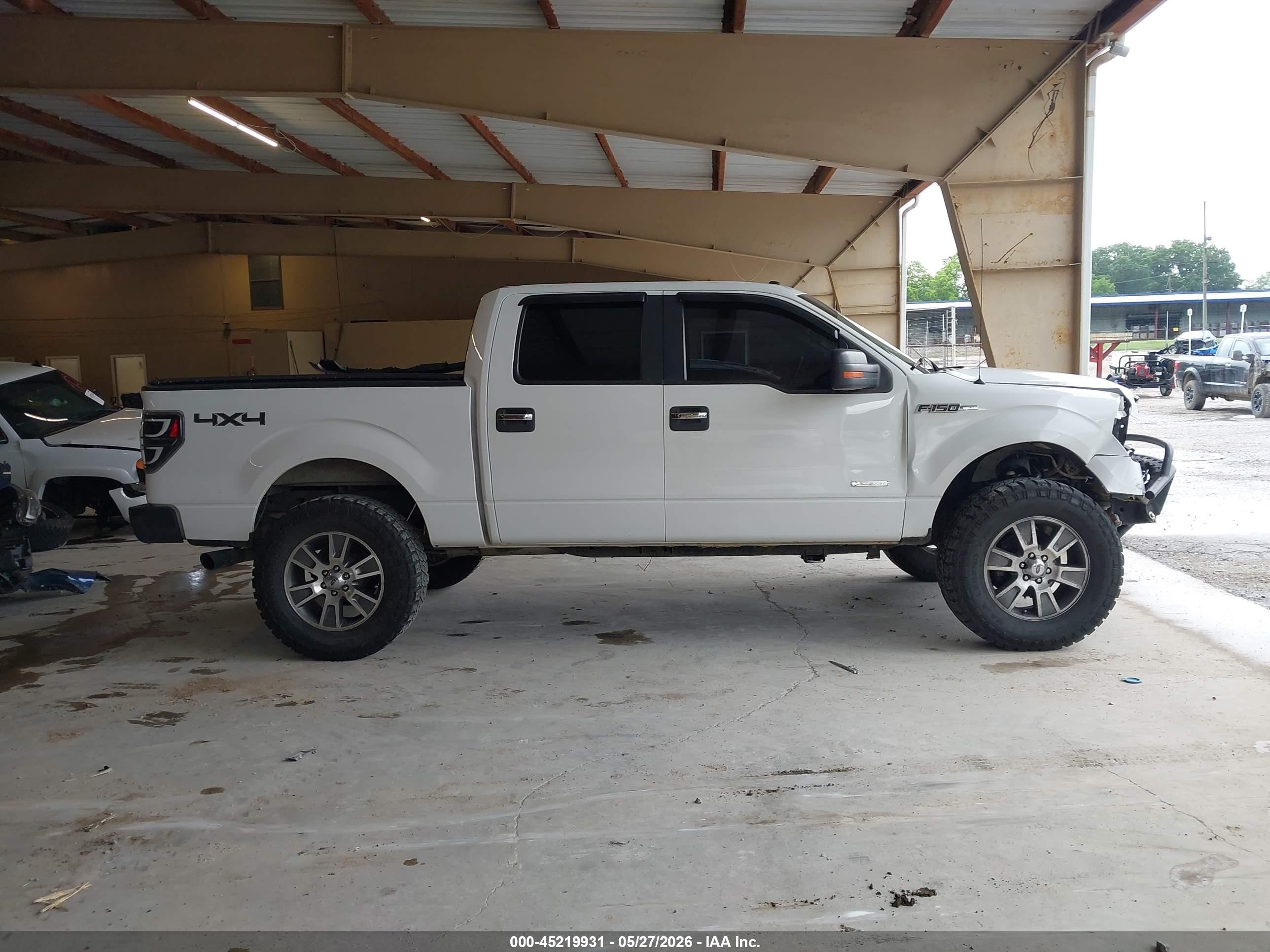 2014 Ford F-150 Xlt White vin: 1FTFW1ET3EFC14745