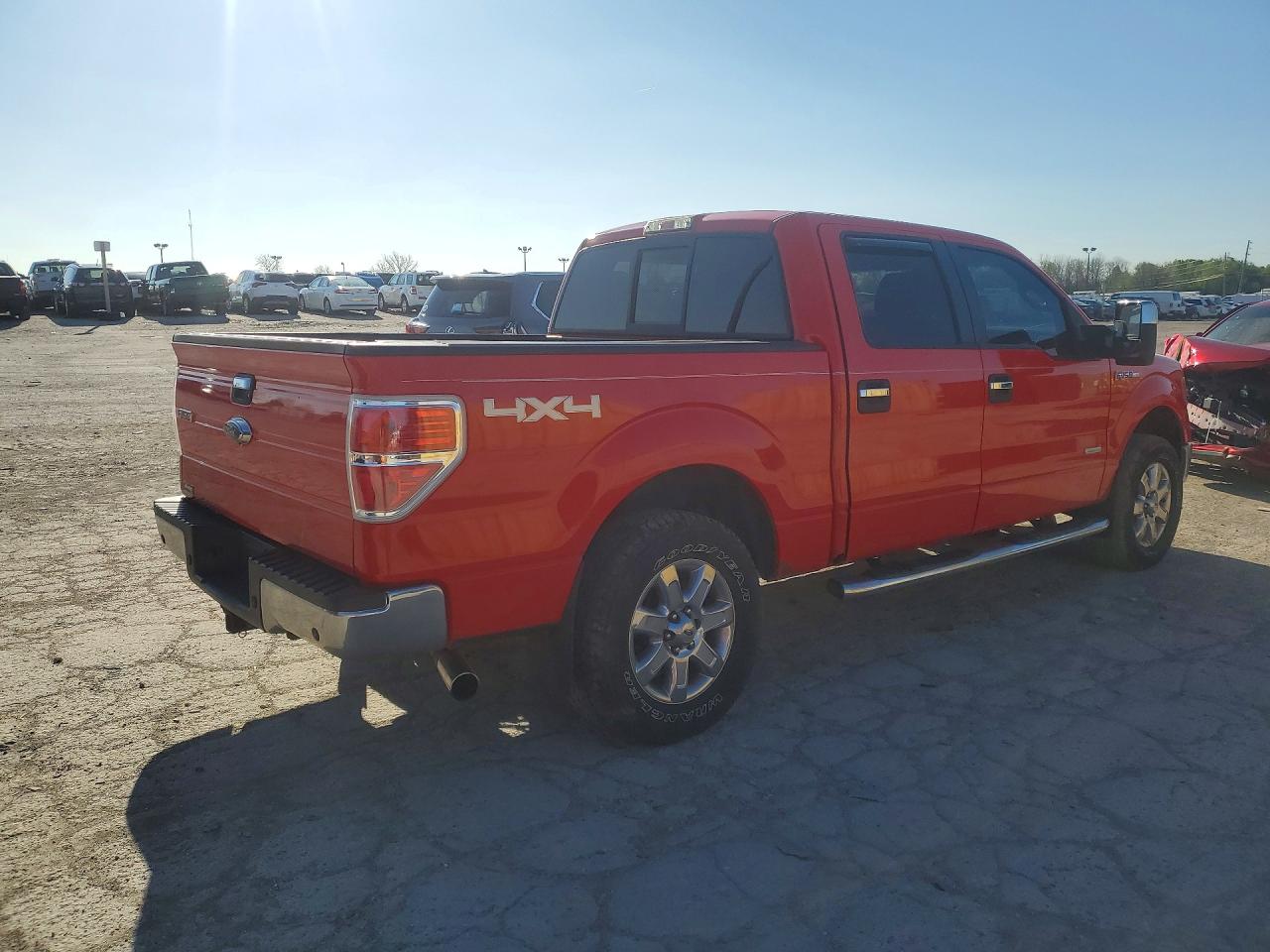 2014 Ford F150 Supercrew Red vin: 1FTFW1ET3EFC89977