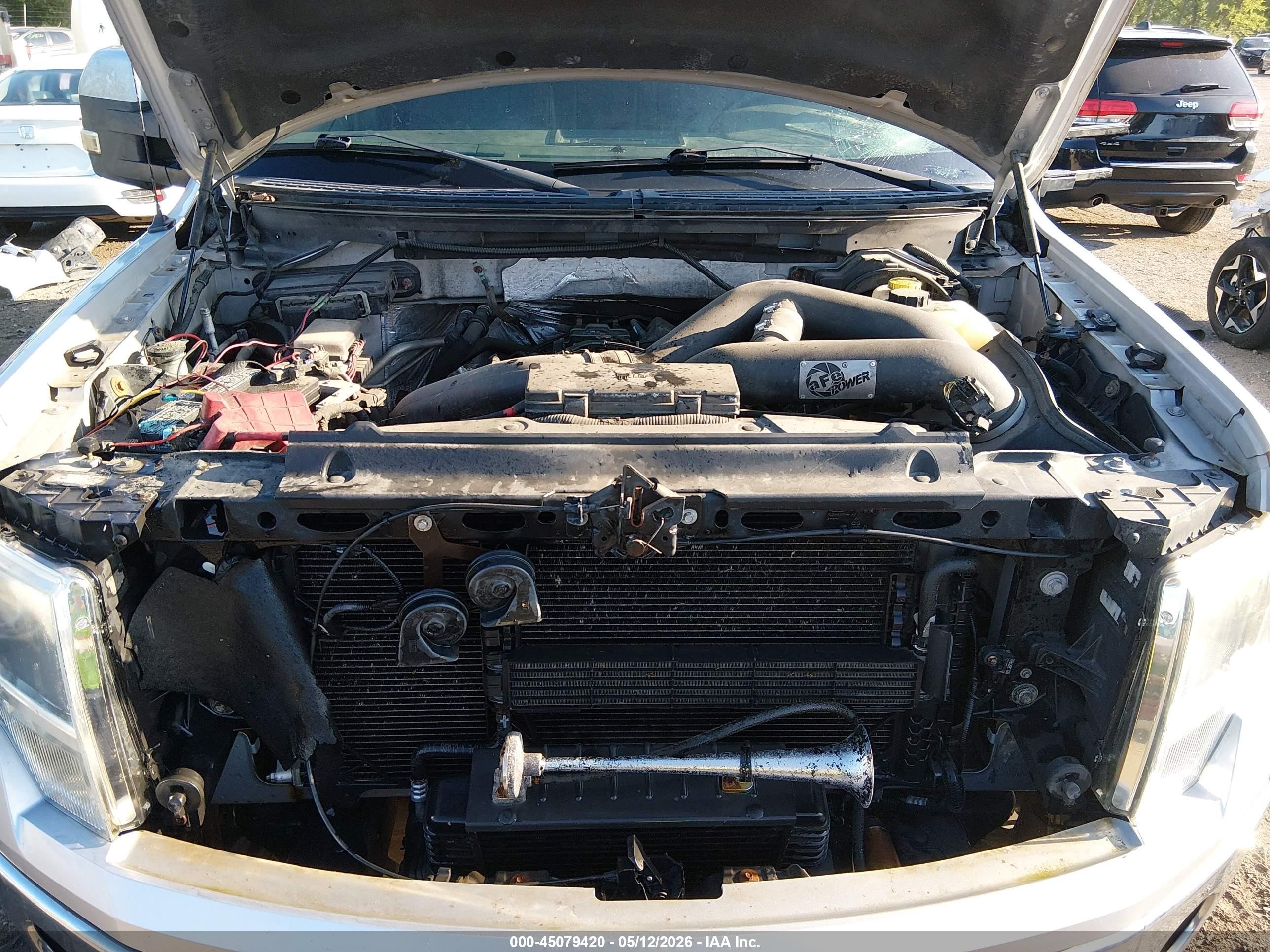 2014 Ford F-150 Lariat Silver vin: 1FTFW1ET3EFC98288