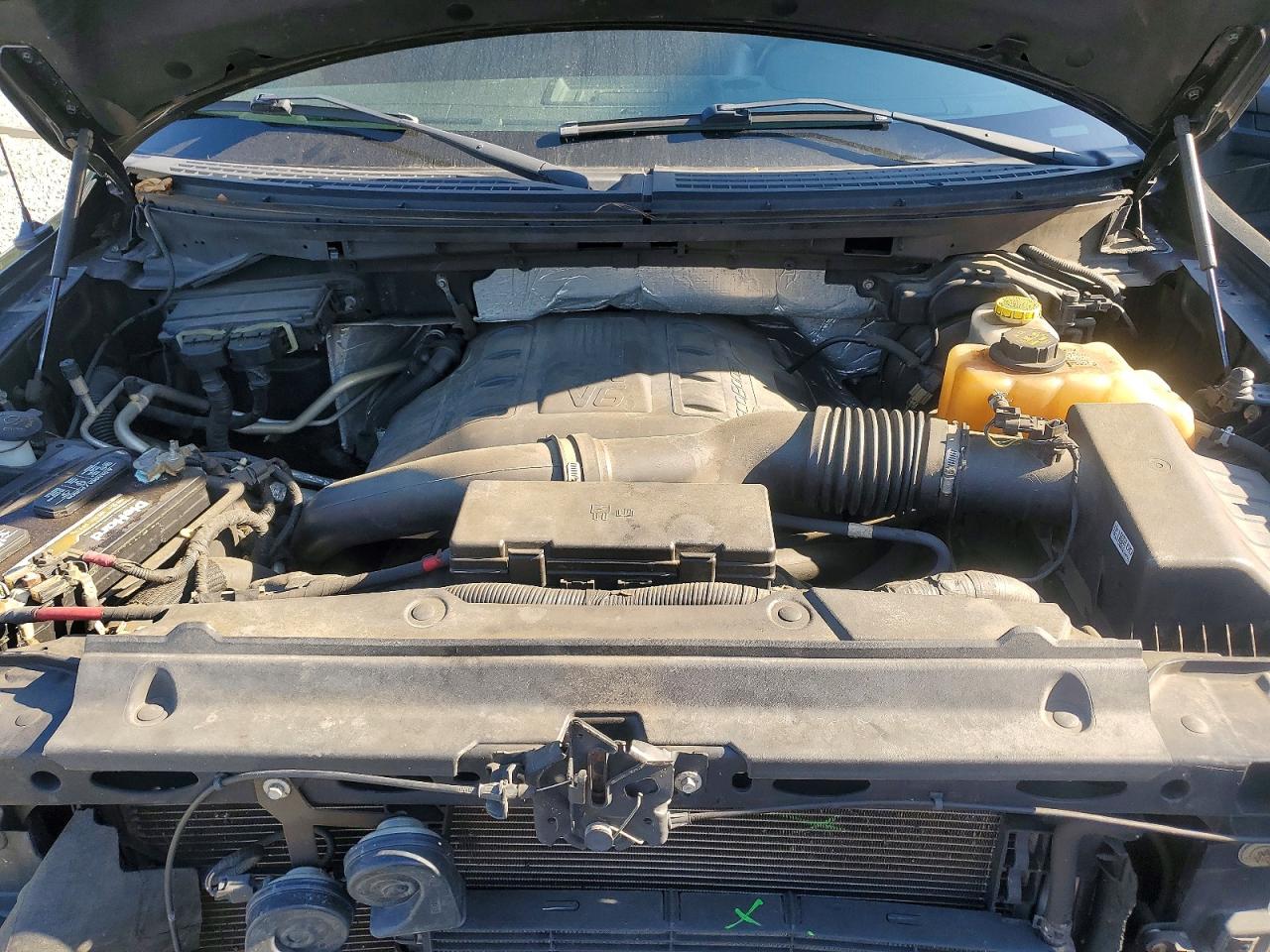 2014 Ford F150 Supercrew Gray vin: 1FTFW1ET3EFD02355