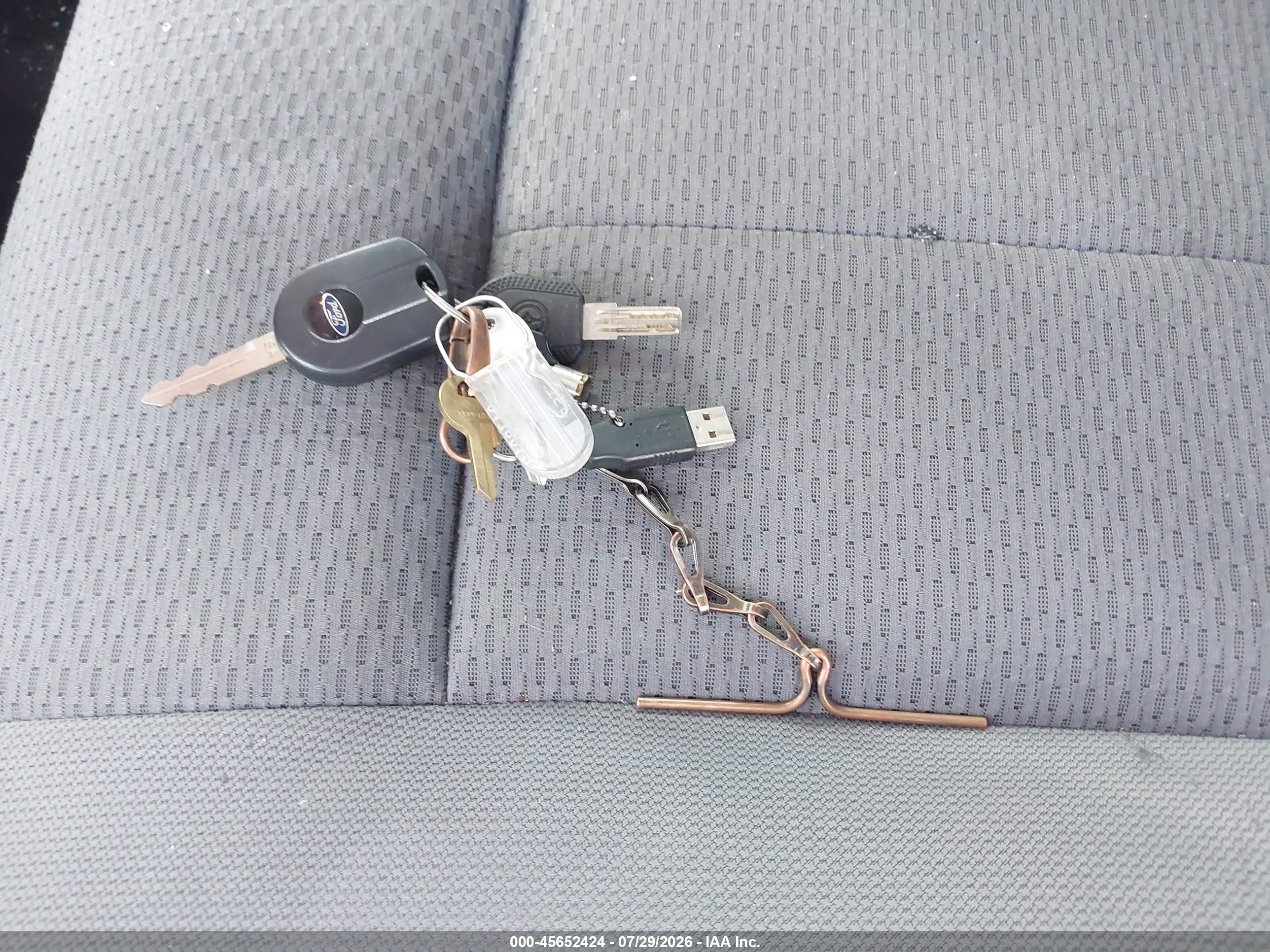 2014 Ford F-150 Xlt Серебряный vin: 1FTFW1ET3EKD32429