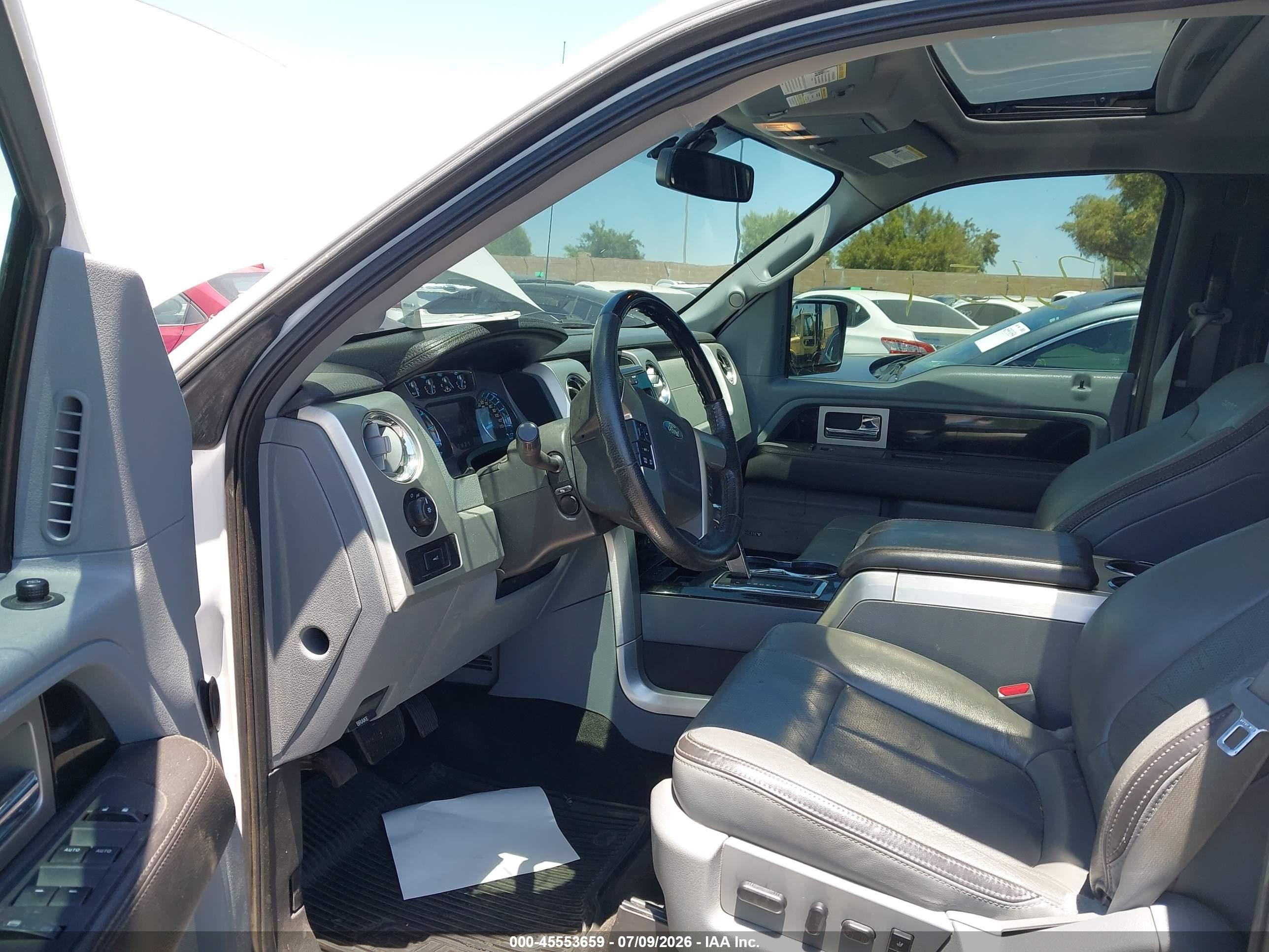 2011 Ford F-150 Platinum White vin: 1FTFW1ET4BFB33328