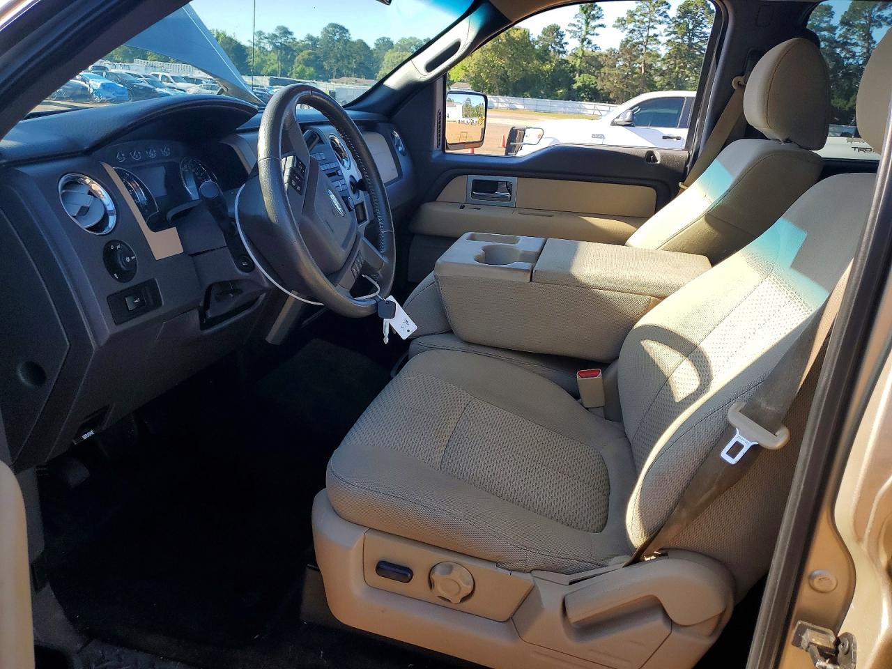 2011 Ford F150 Supercrew Бежевый vin: 1FTFW1ET4BFC49595