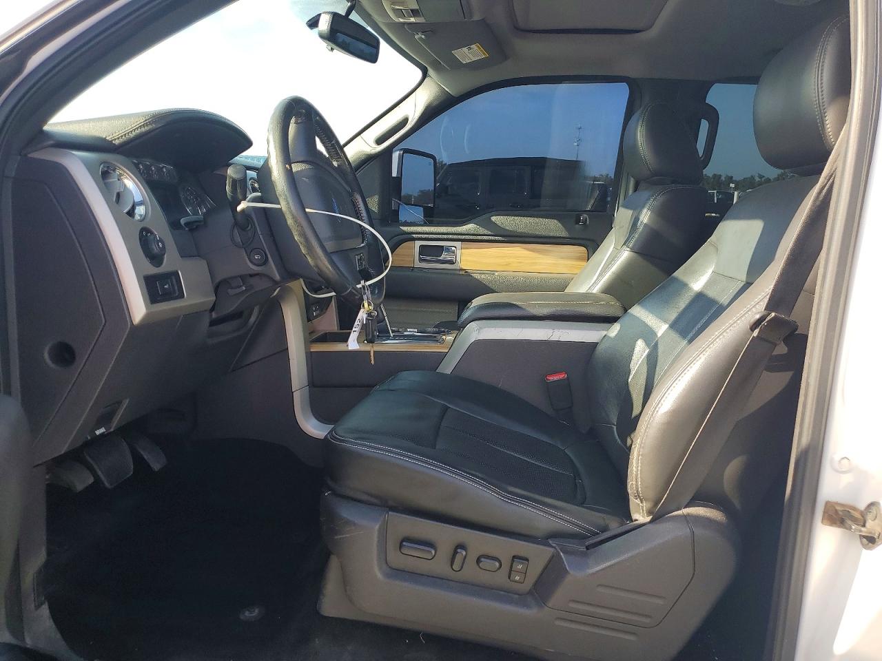 2011 Ford F150 Supercrew White vin: 1FTFW1ET4BFC92799